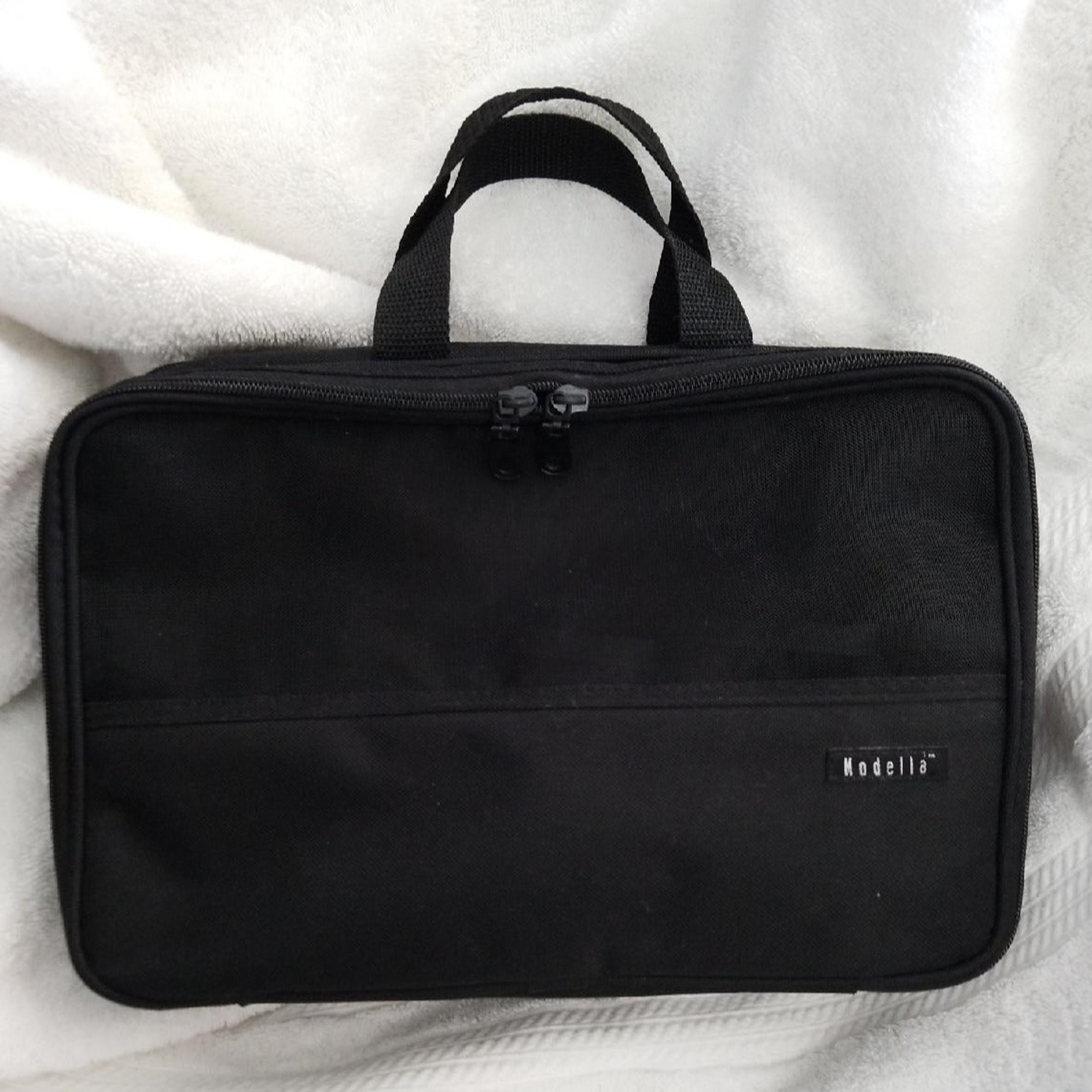 Modella Hanging Toiletry Bag - Like New