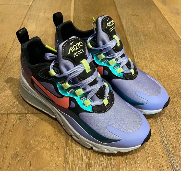 Nike: Nike React 270 Trainers (Dark Smoke Grey)
