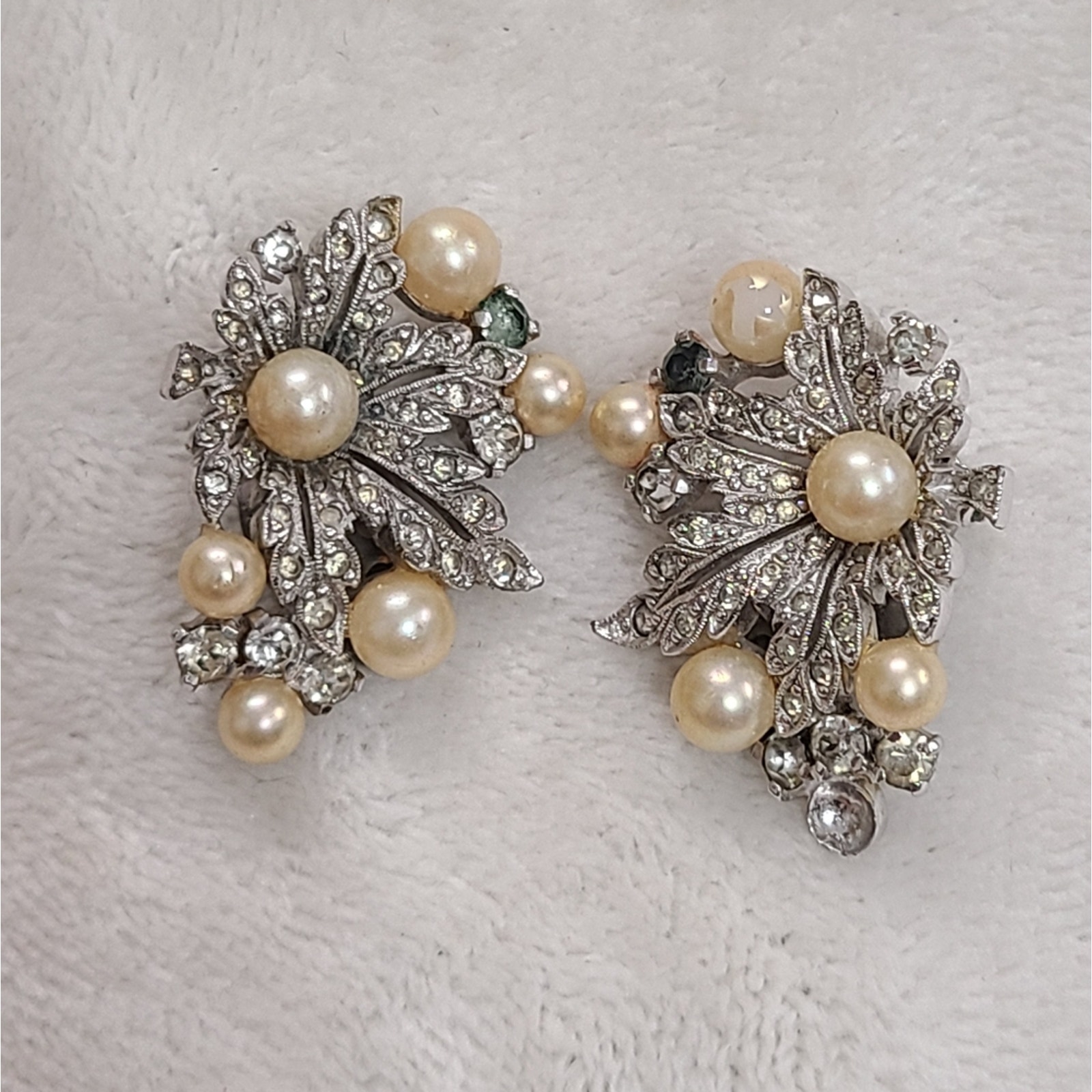 Vintage Jomaz Joseph Mazer Silver Tone Faux Pearl Clip On Earrings