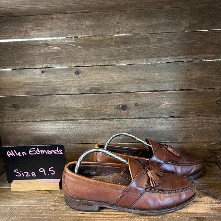 Mens Allen Edmonds Enfield Tassel Brown Leather Loafers Dress Shoes Size 9.5 D