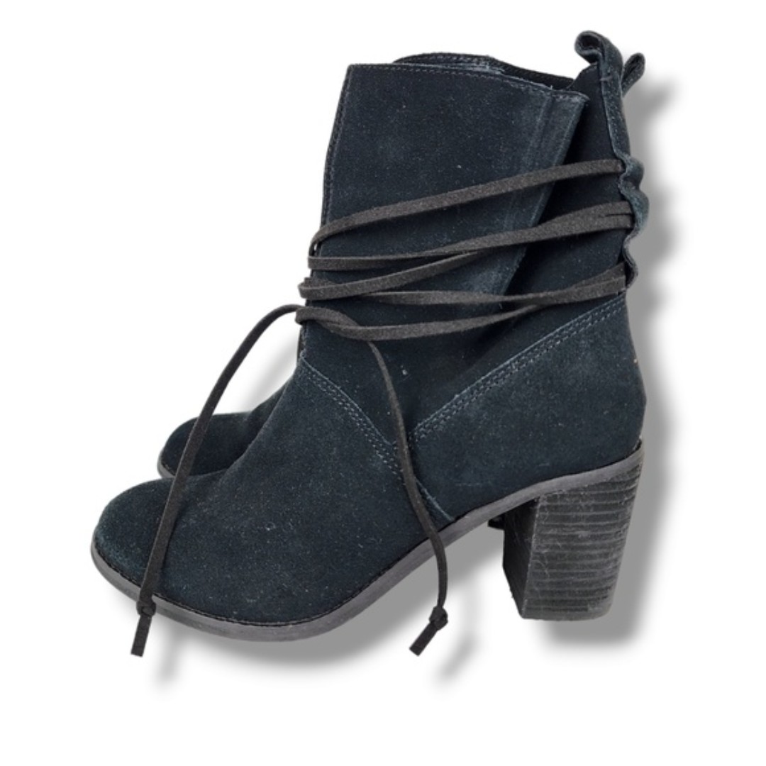 Toms Mila Bootie Black Suede Leather Heel Boot Slip On Ankle Strap Sz 8