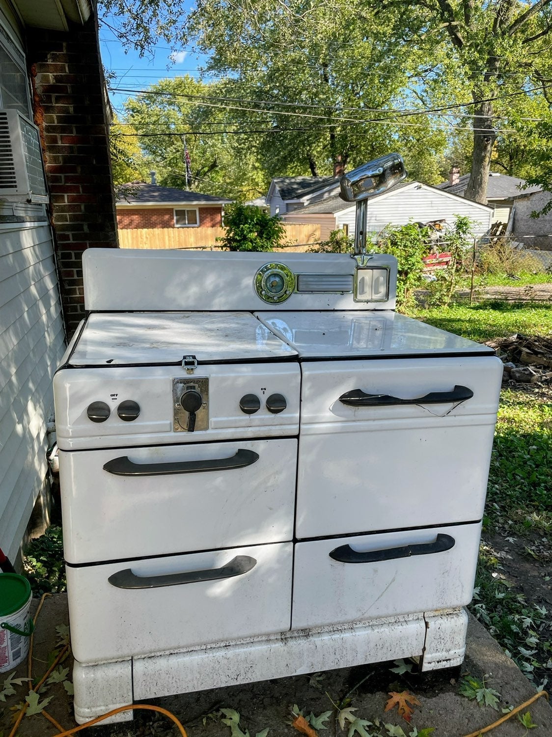 1938 Vintage Stove