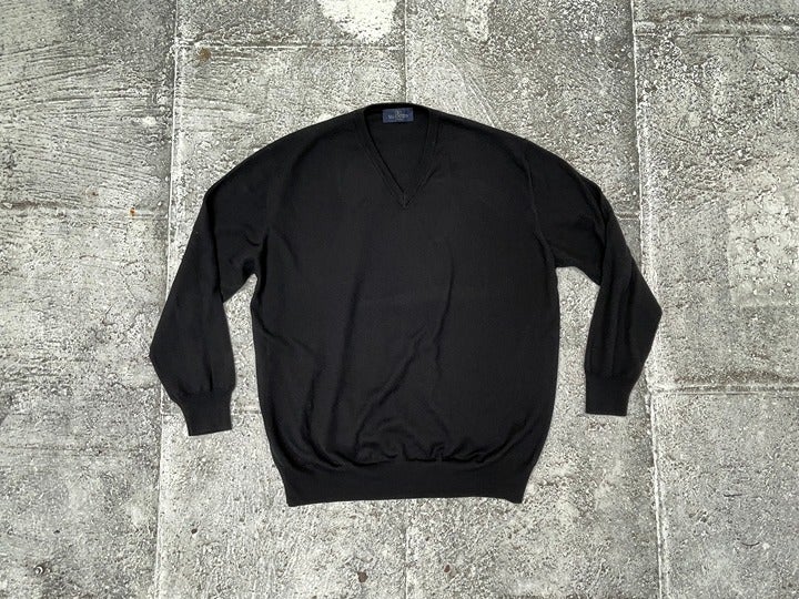 Valentino Men Sweater Black Long Sleeve Pull Over V Neck Size 56 Authentic