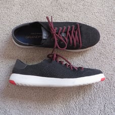 Cole haan grandpro womens shoes/sneakers size 8B gray/black knit W12388