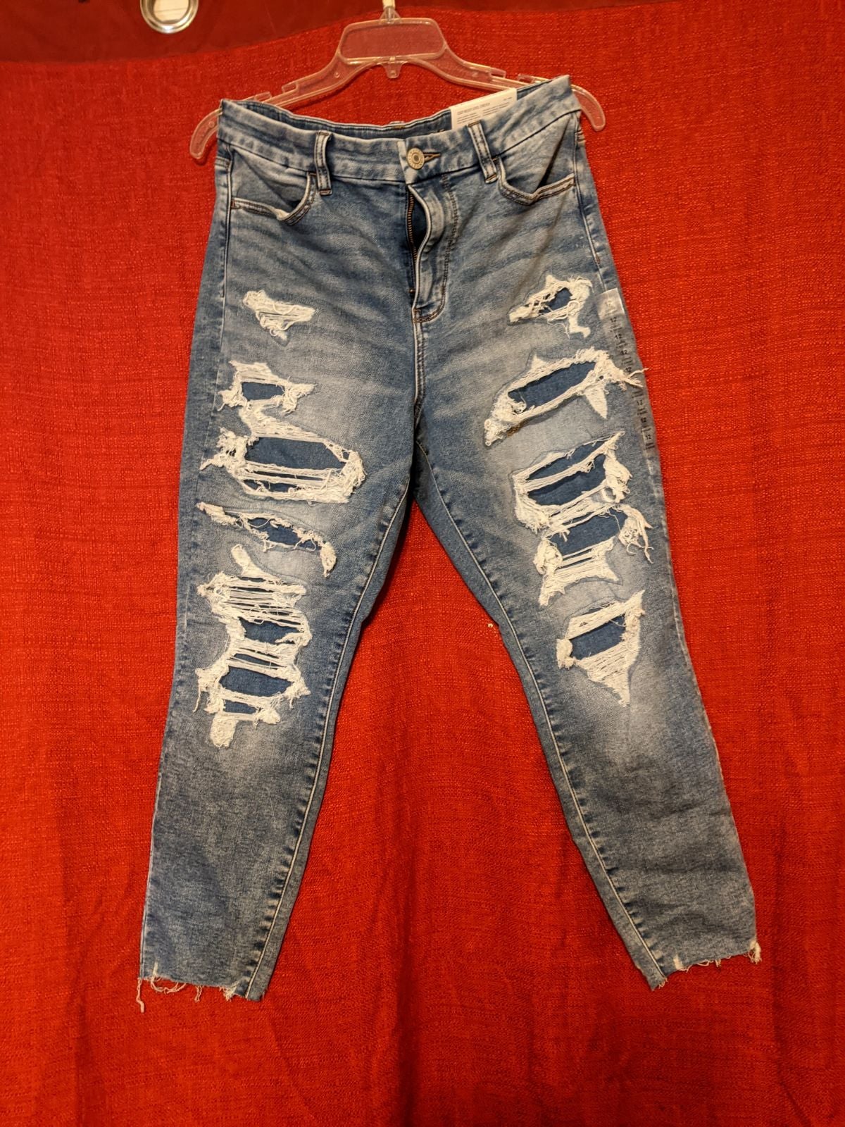 Brand new american eagle distressed 12 h