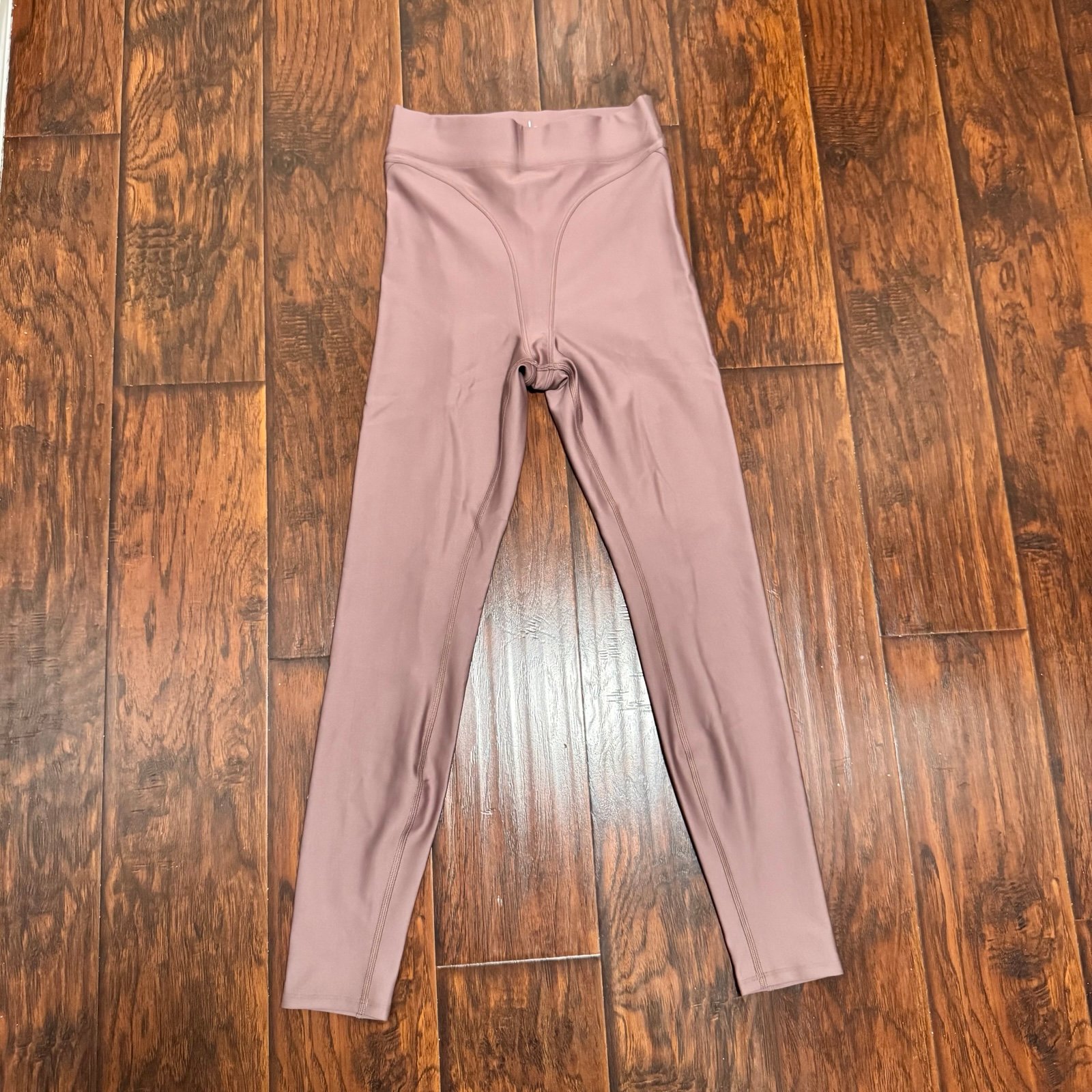 Alo Yoga Extreme High-Waist Emphasize Legging