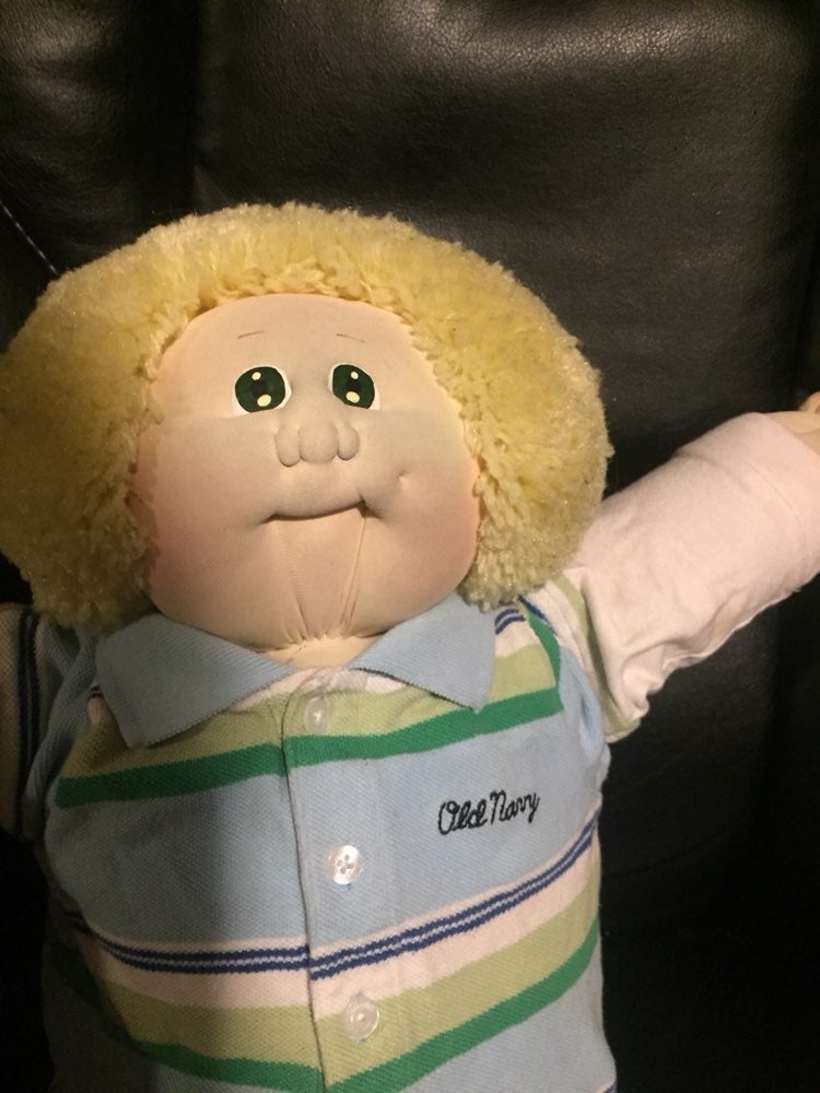 Lil people doll worth 2-500 bux used on