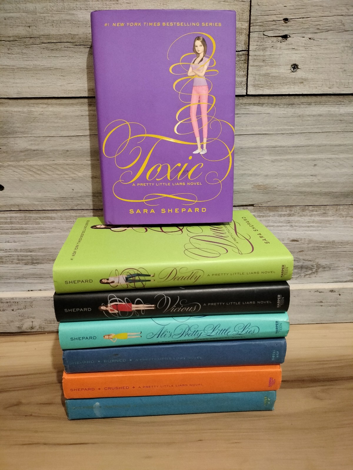 Pretty Little Liars 7 Book Lot HB, DJ, First Ed.