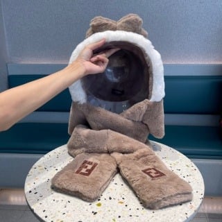 Cute bear scarf
