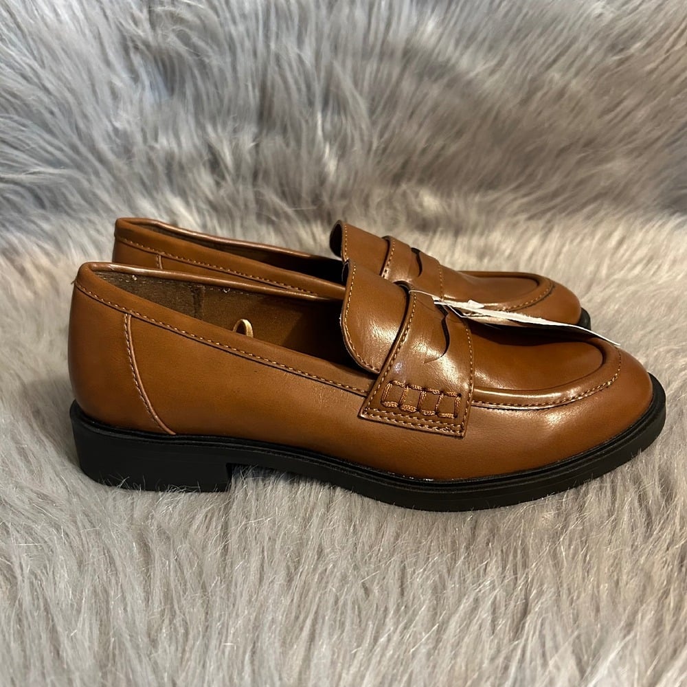 Time And Tru Penny Loafer Womens Size 6 Brown Slip On Shoes Loafers