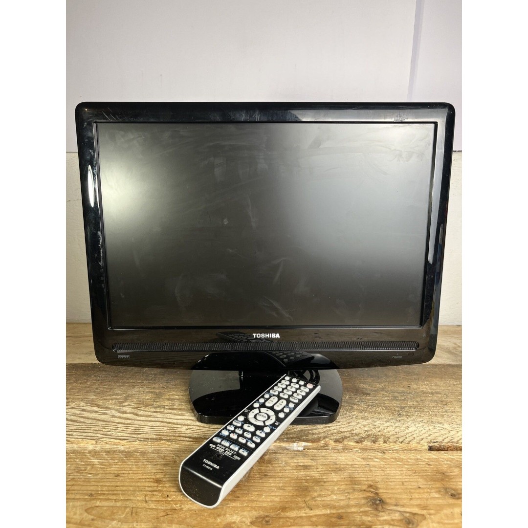 Toshiba 19AV500U LCD HD TV 19 Flat Screen Television HDMI PC Monitor w/ Remote