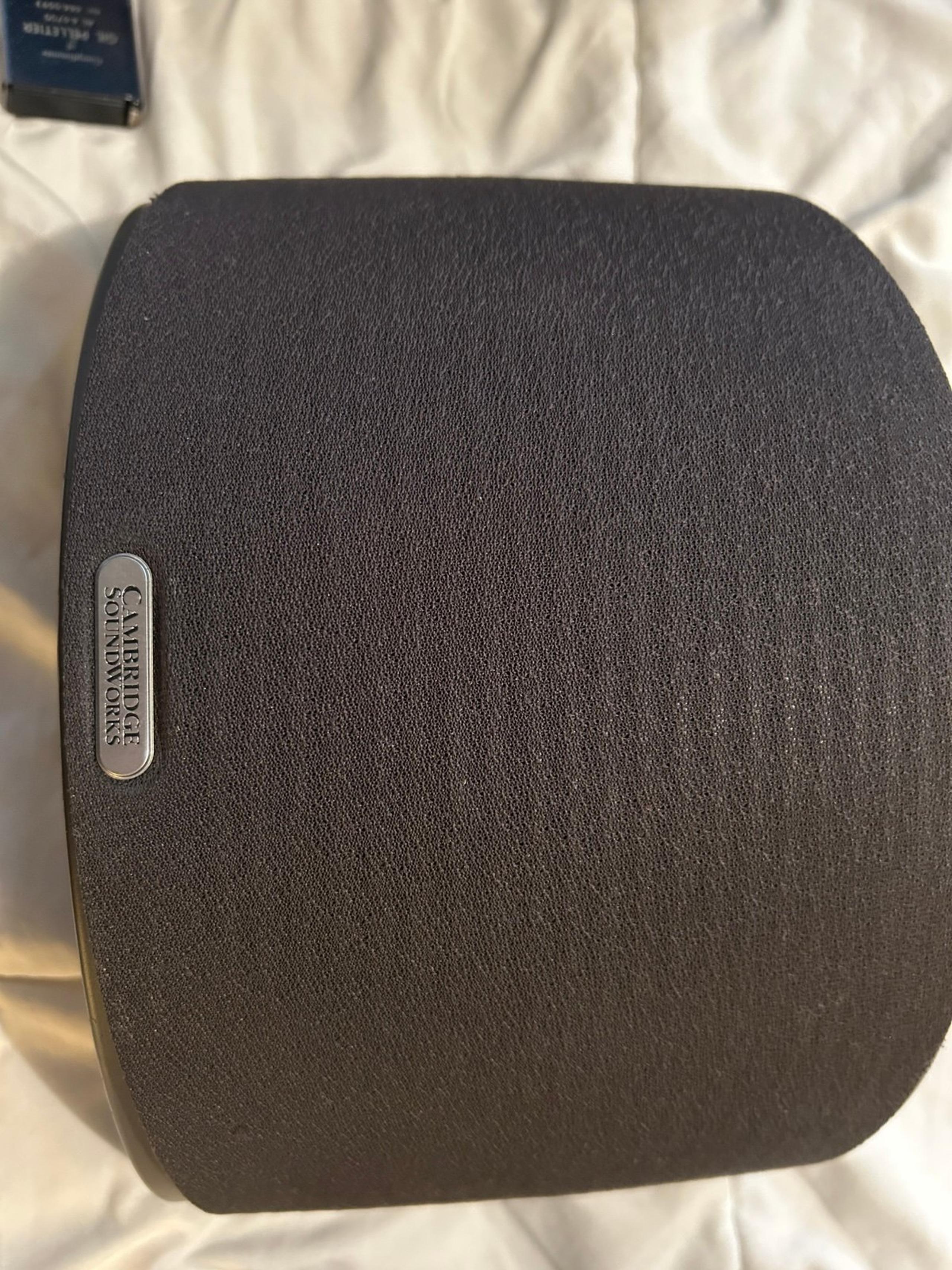 Vintage Cambridge sound works speakers