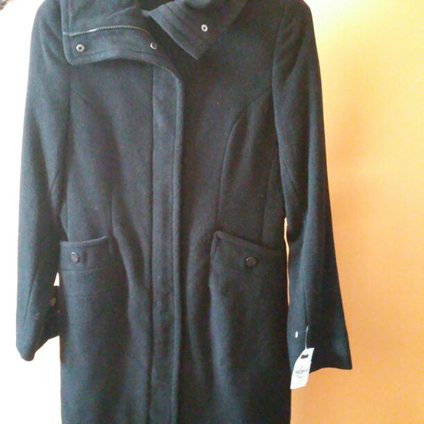 Kenneth Cole reaction coat size 2 new