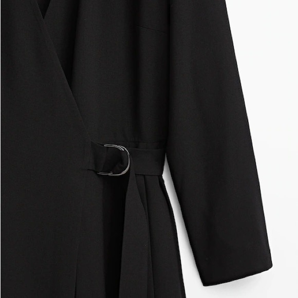 NWT. Massimo Dutti Black shops Crossover/Wrap Pleated Midi Dress. Size L.