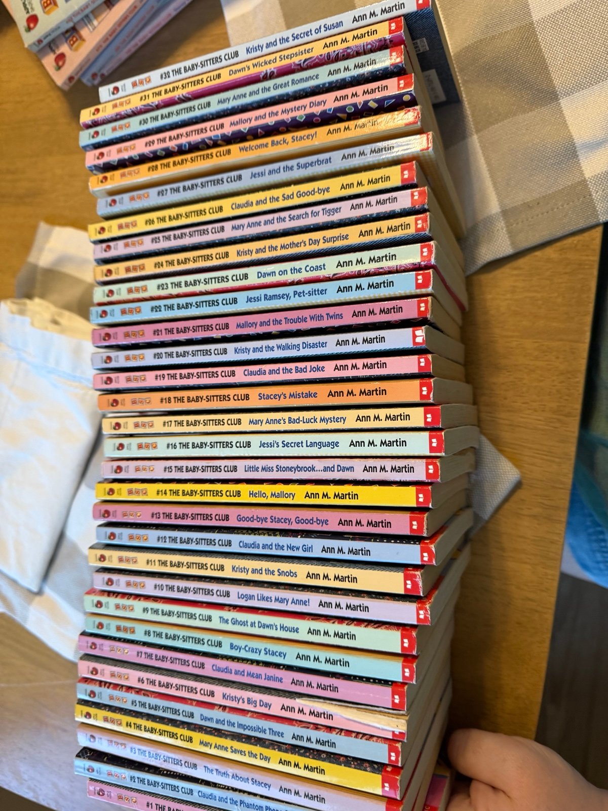 LOT of 1-3The Babysitters Club Series Books Ann Martin YA Fiction Scholastic Vtg