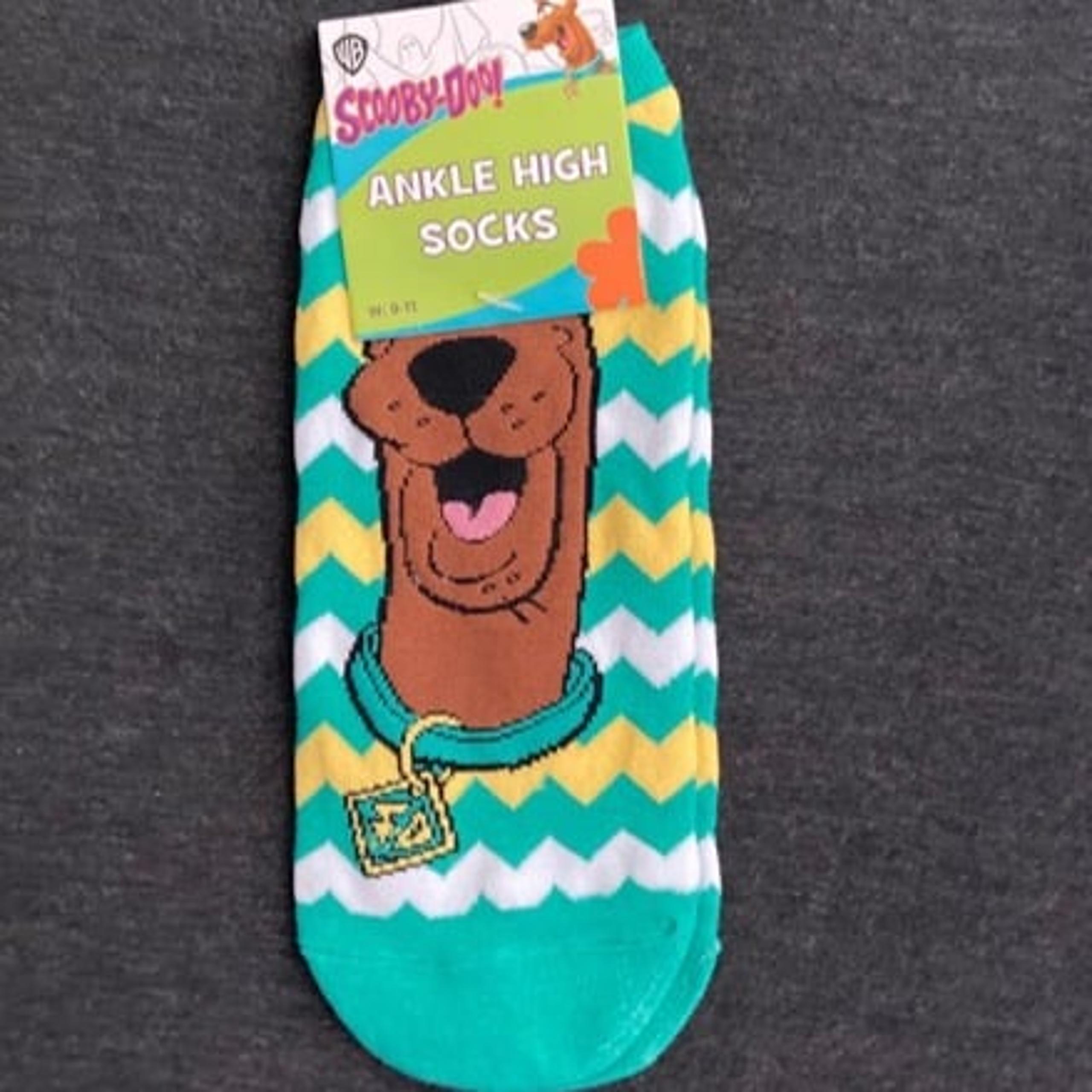 NWT- Scooby Doo! Womens Ankle Socks 9-11