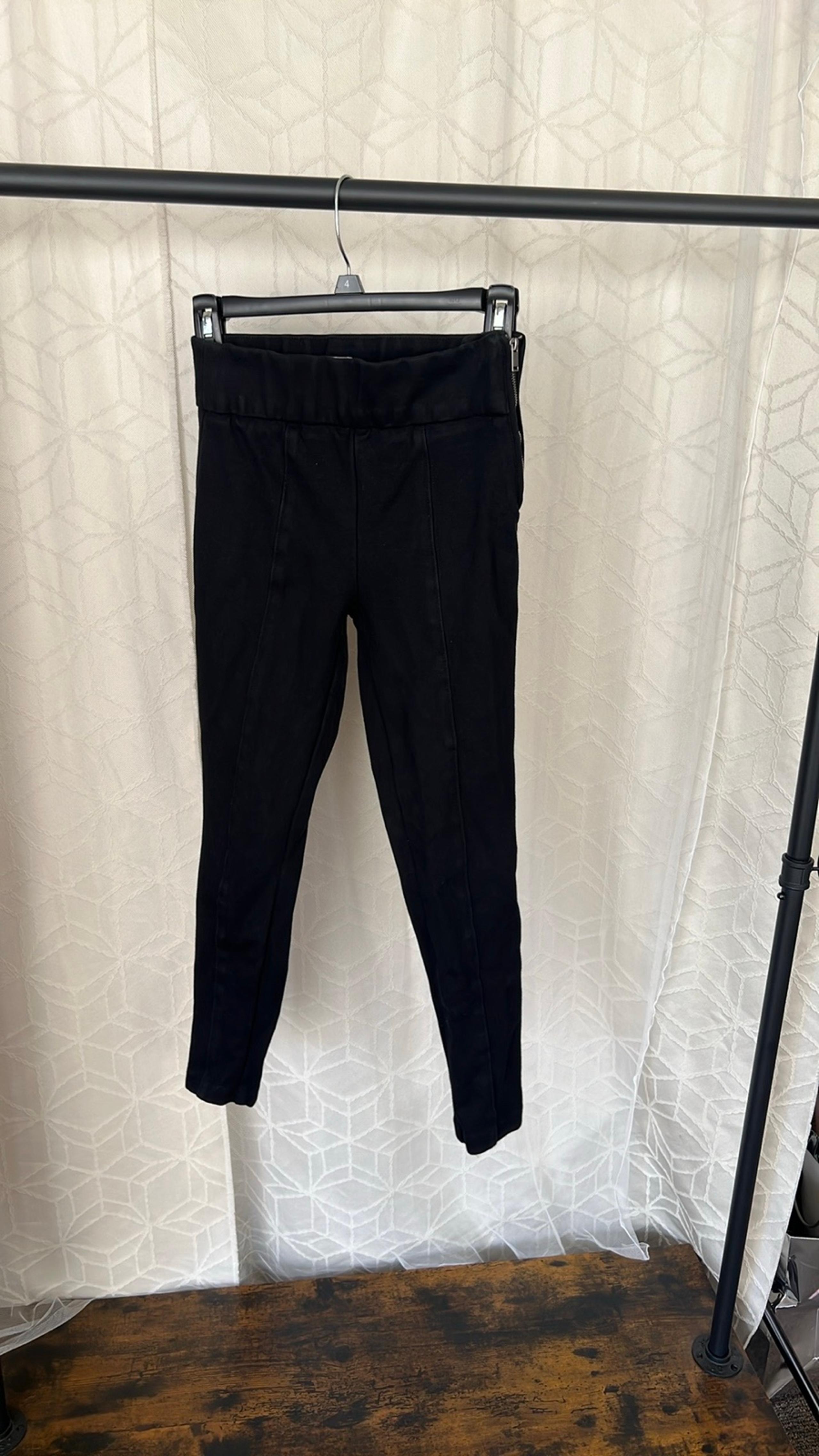 Gap Side Zip Legging