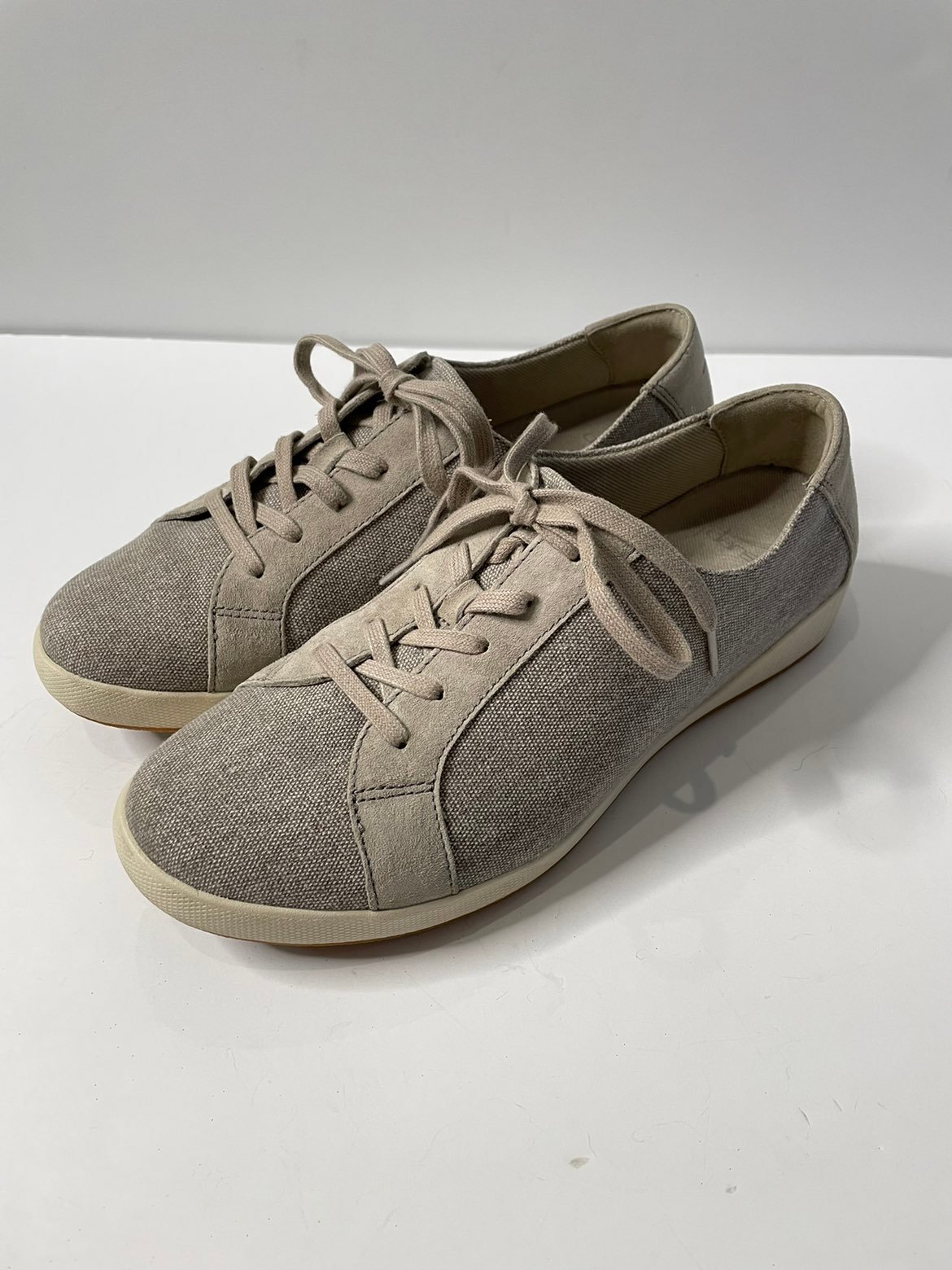 EUC Dansko Women's Olisa | Stone Canvas | Size 40/ 9US
