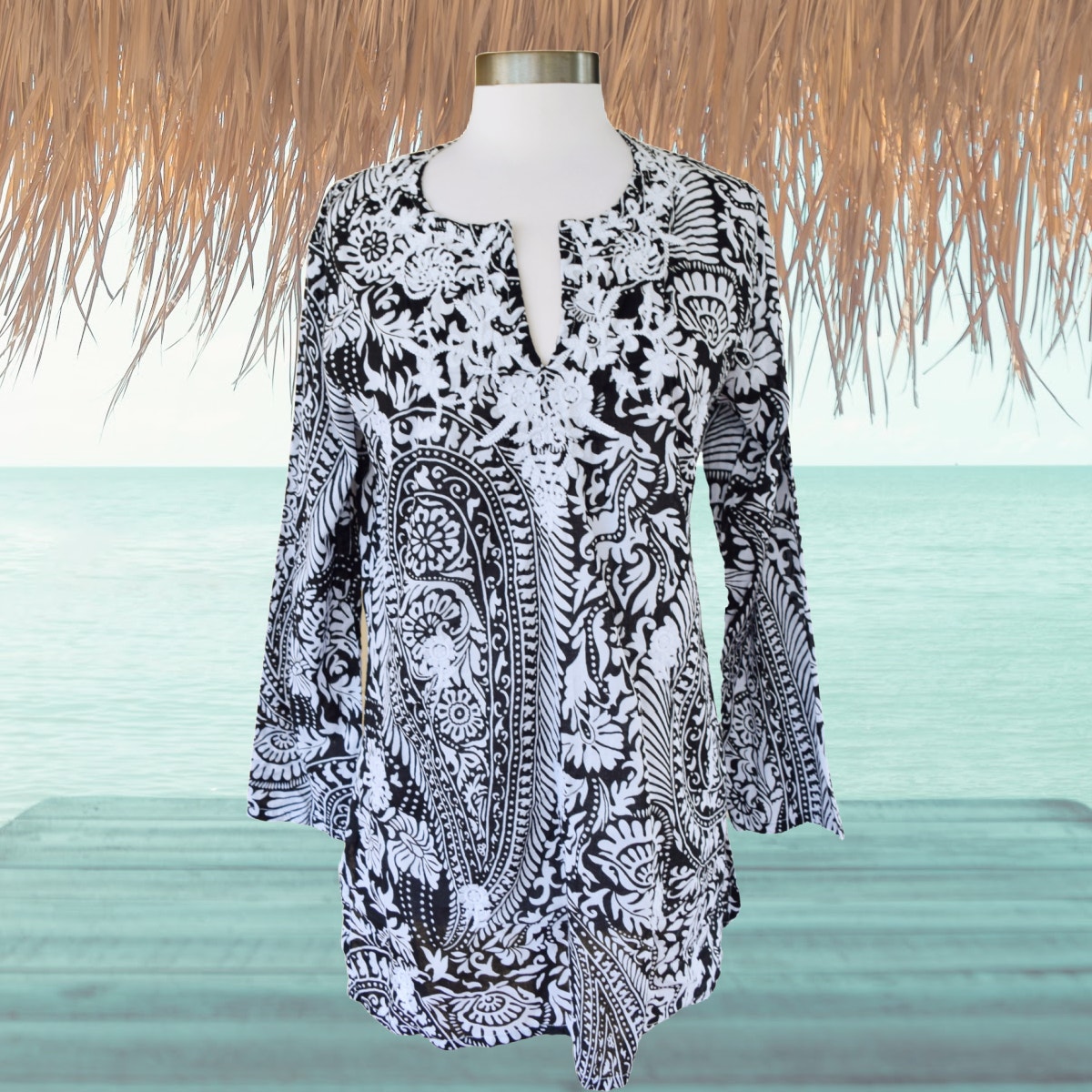 LA BLANCA Black & White Paisley Embroidered Tunic Swim Coverup XS/S