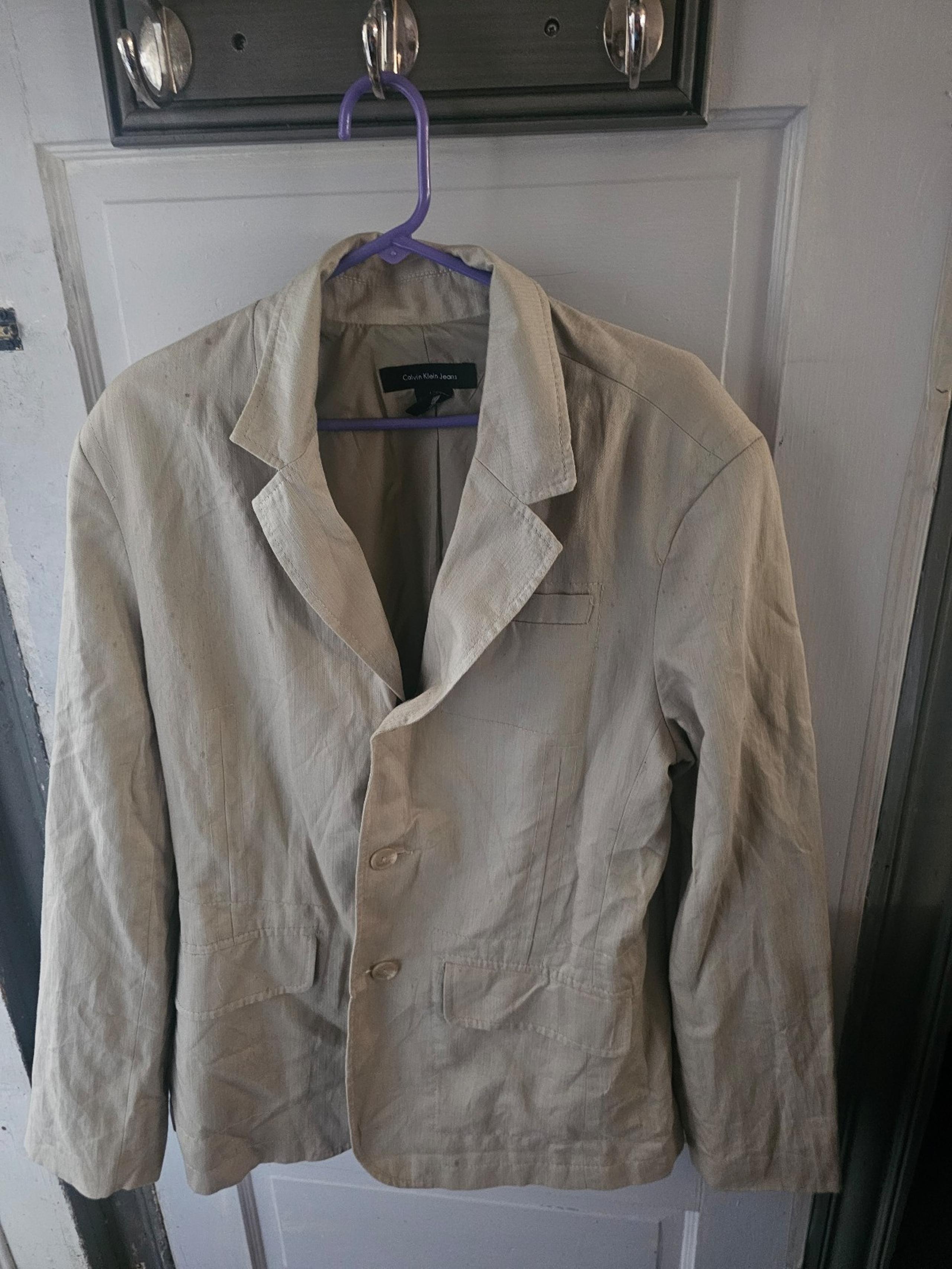 Blazer calvin klein woman's size large.