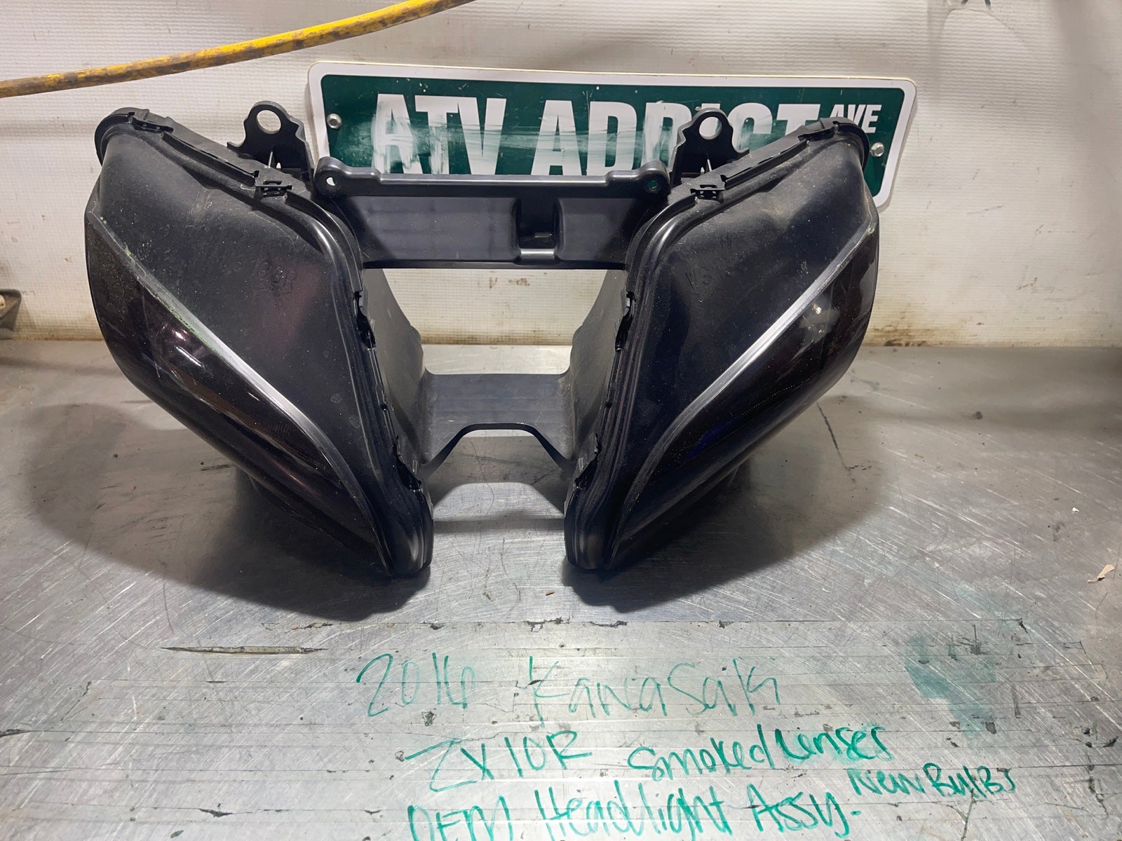 OEM headlight assembly Kawasaki ZX10r