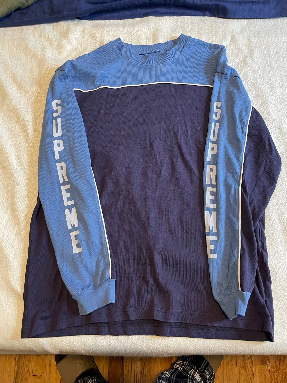 Sipreme long sleve shirt size M