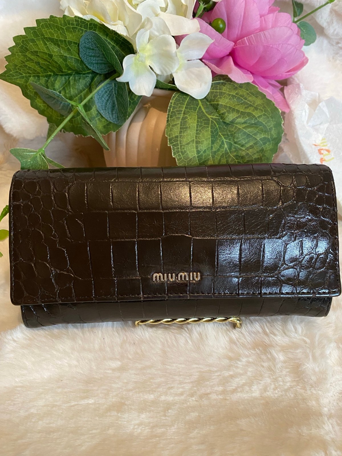 Authentic Miu Miu Brown Croc Embossed Patent Leather Flap Continental Wallet