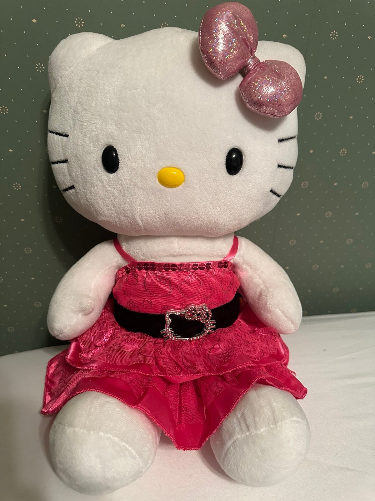 Hello Kitty build a bear w/ dress and detachable bow