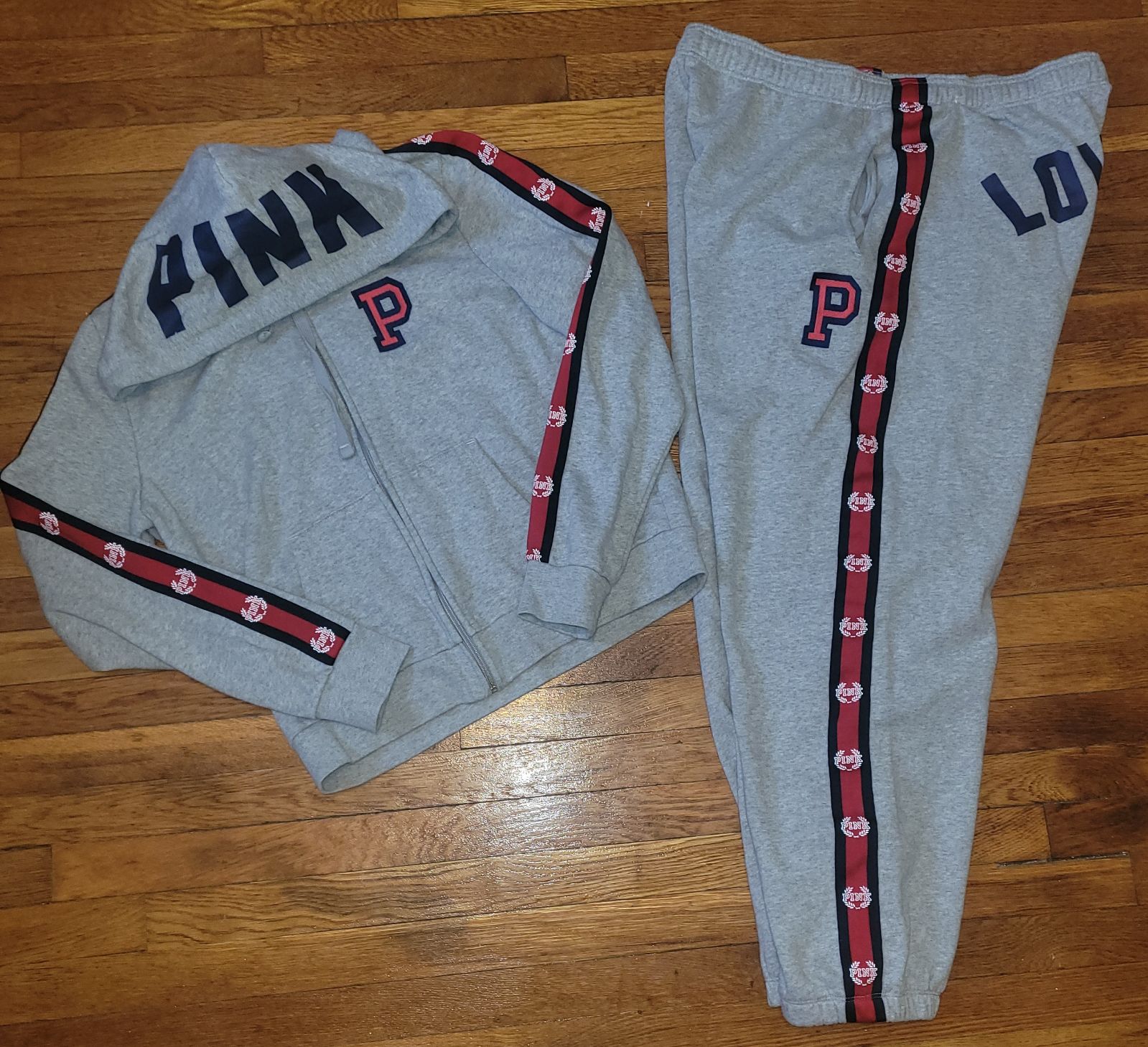国内発送★VS PINK♥長袖Tシャツ&ショーツ上下セット VS PINK set sz large