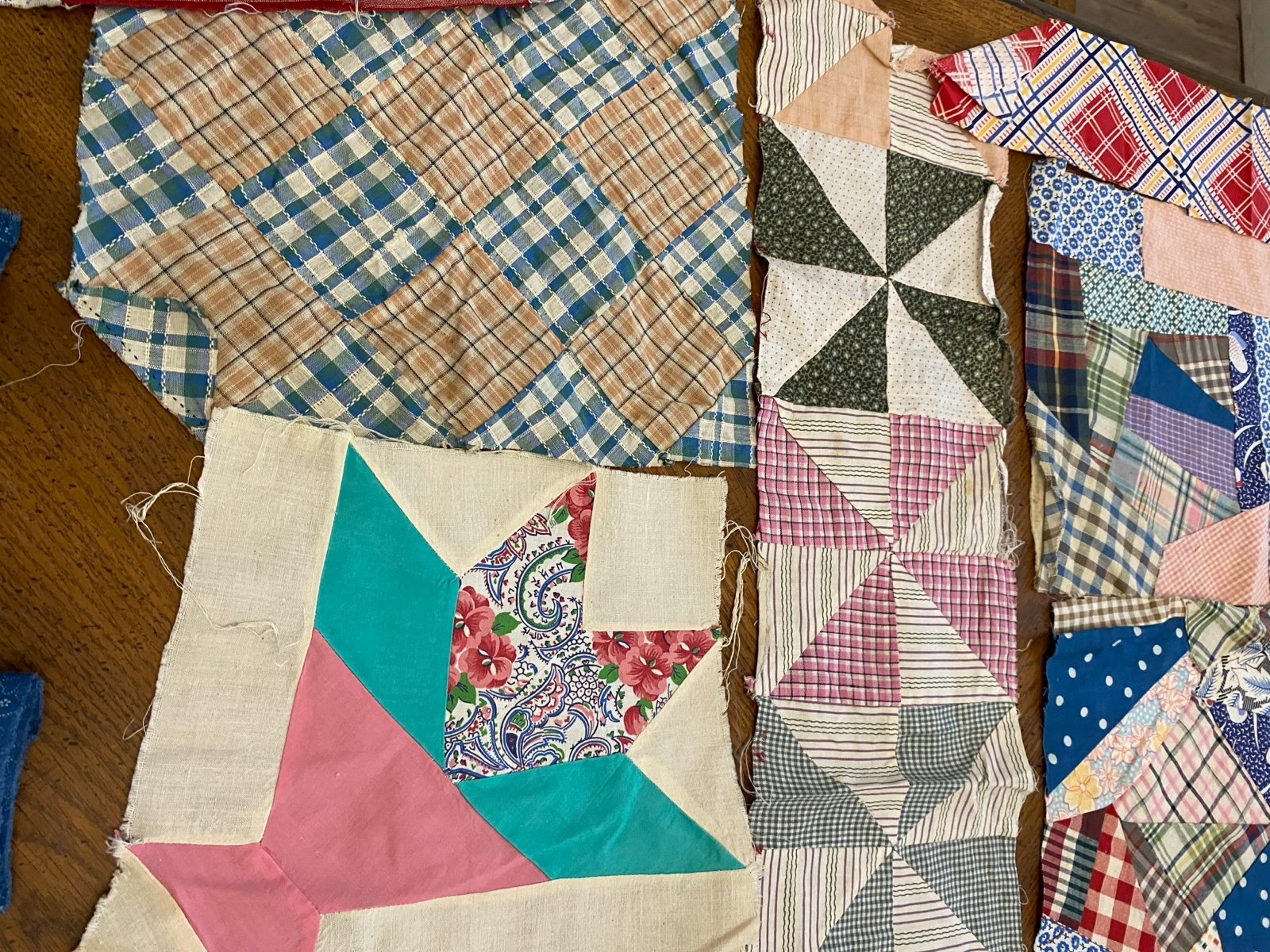 Antique and Vintage Quilt Blocks • Scraps