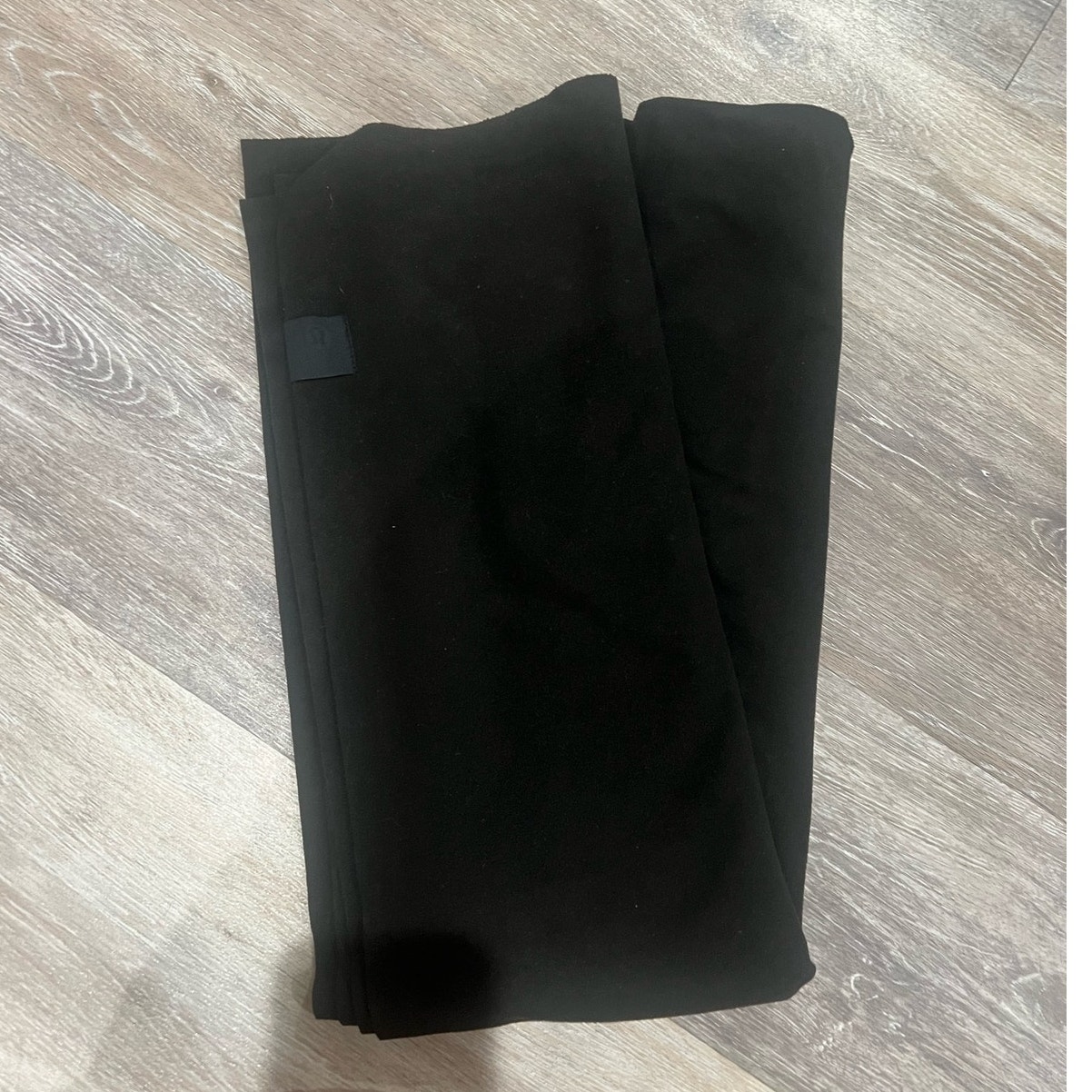 Lululemon Athletica Black Rectangle Scarf