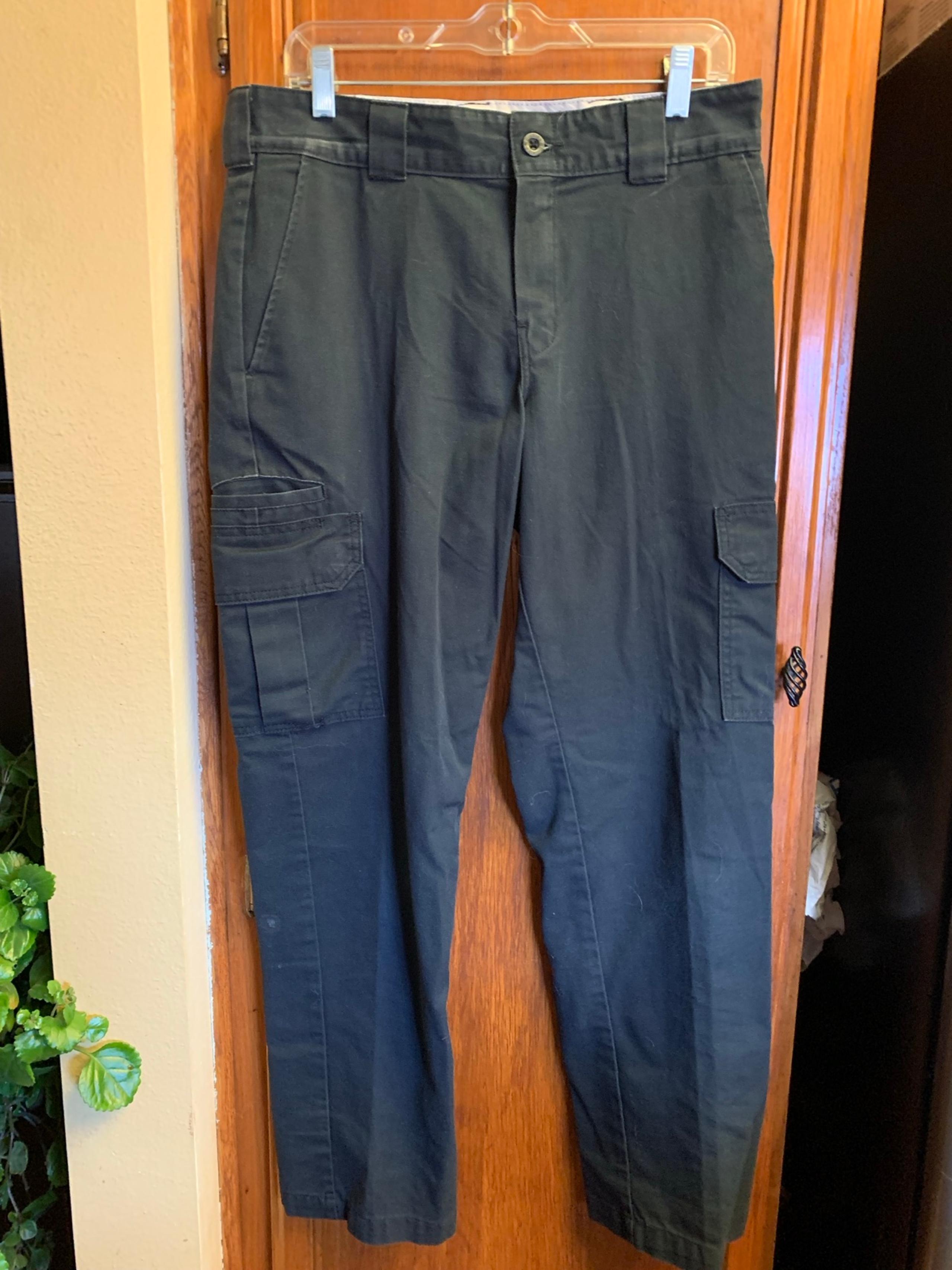 Dickie black cargo pants