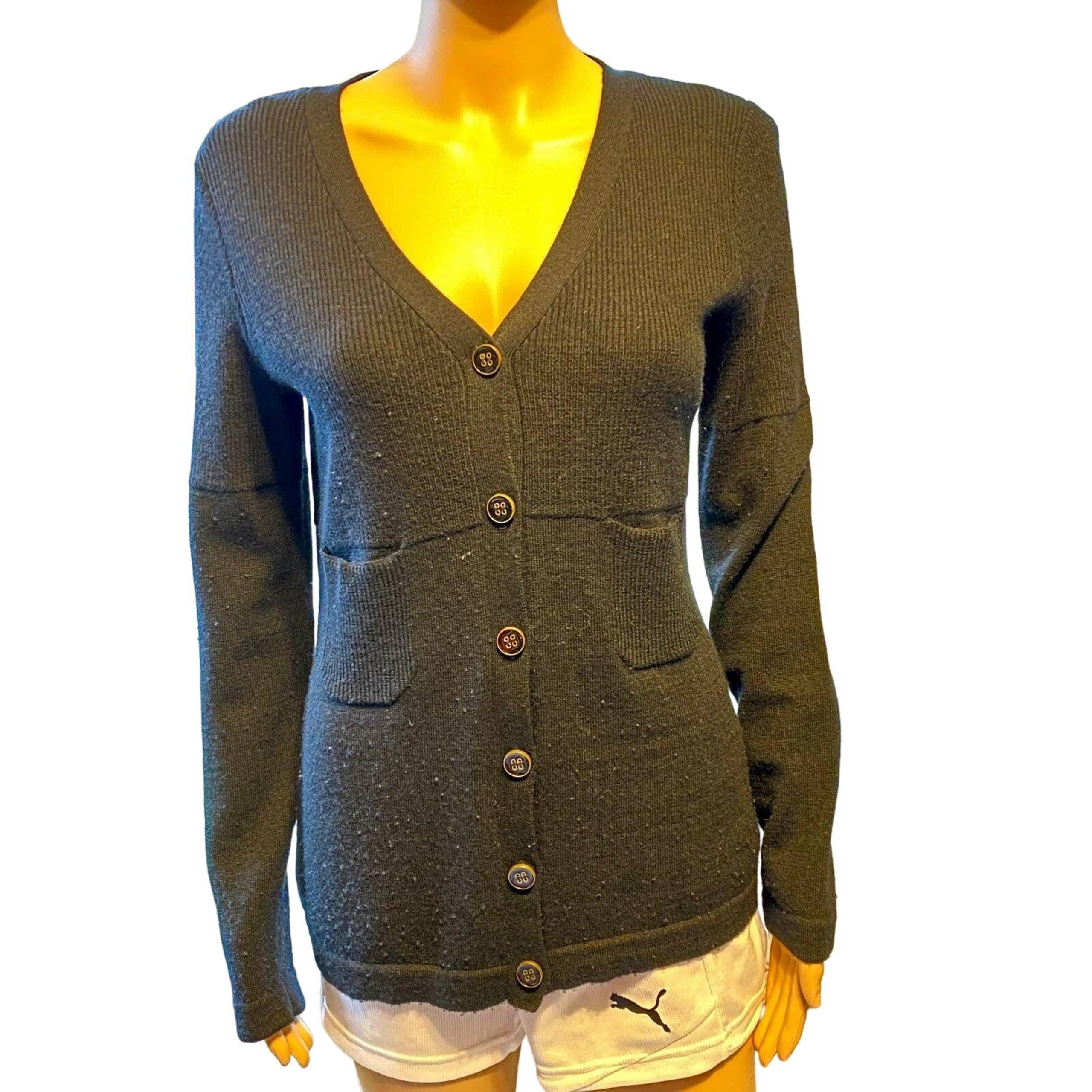 Design History 100% Merino Wool Cardigan Neck Sweater Womens M Pocket Button