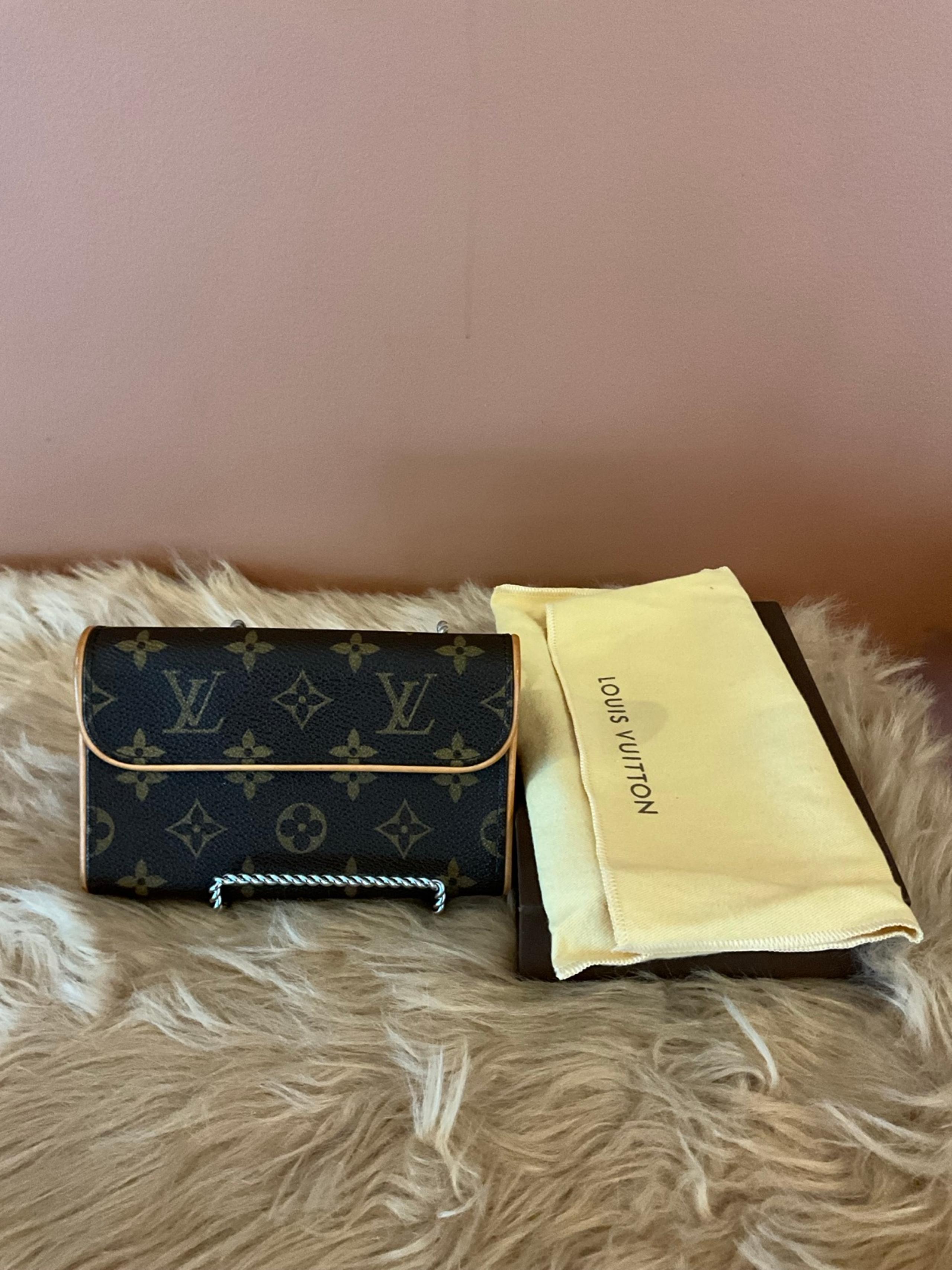 Authentic Louis Vuitton Monogram Florentine Belt Bag XS Preloved