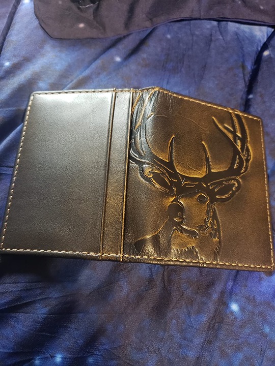 DEER Slim Card Wallet | Minimalist Bifold Card Holder