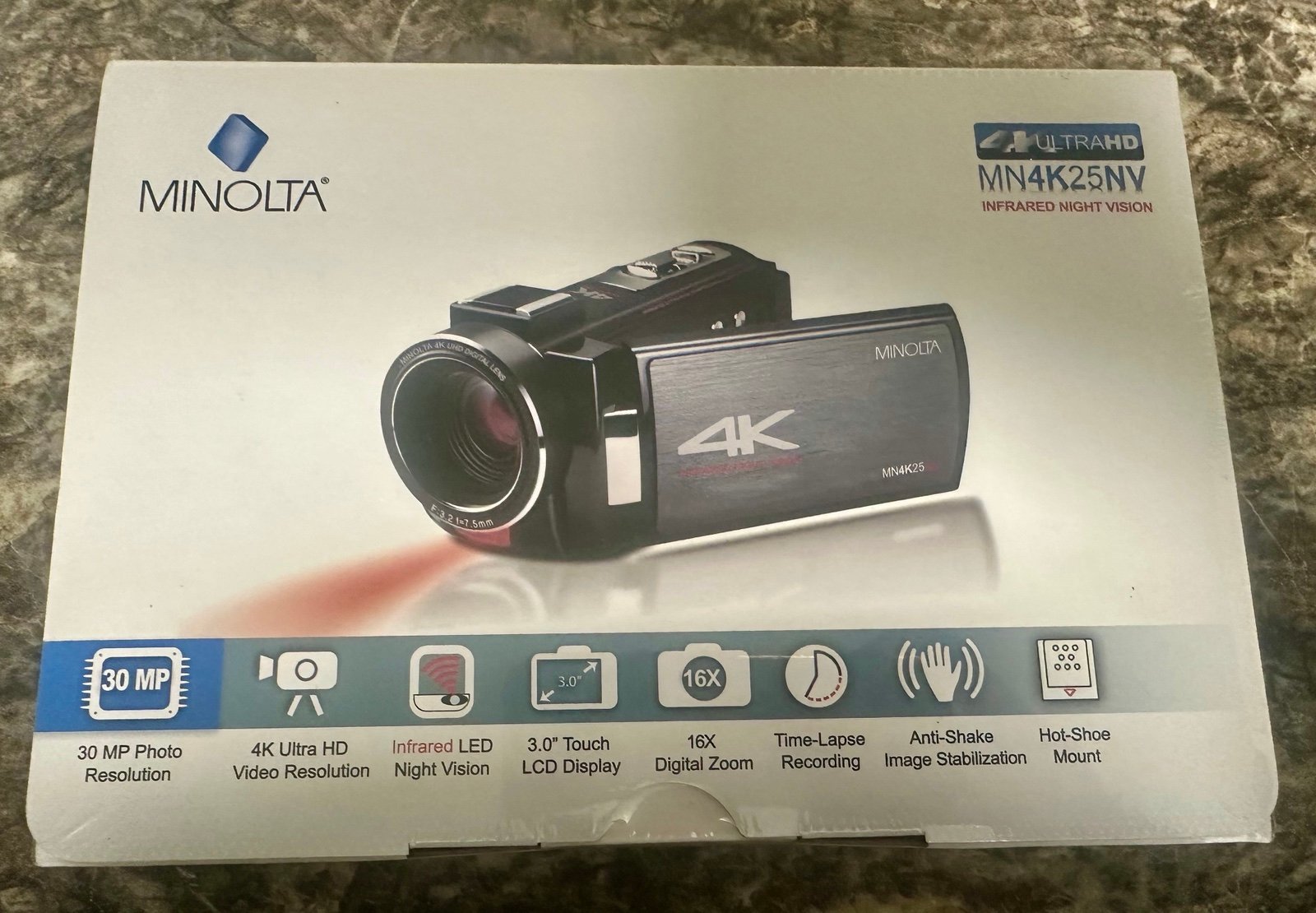 minolta video recorder with night vision