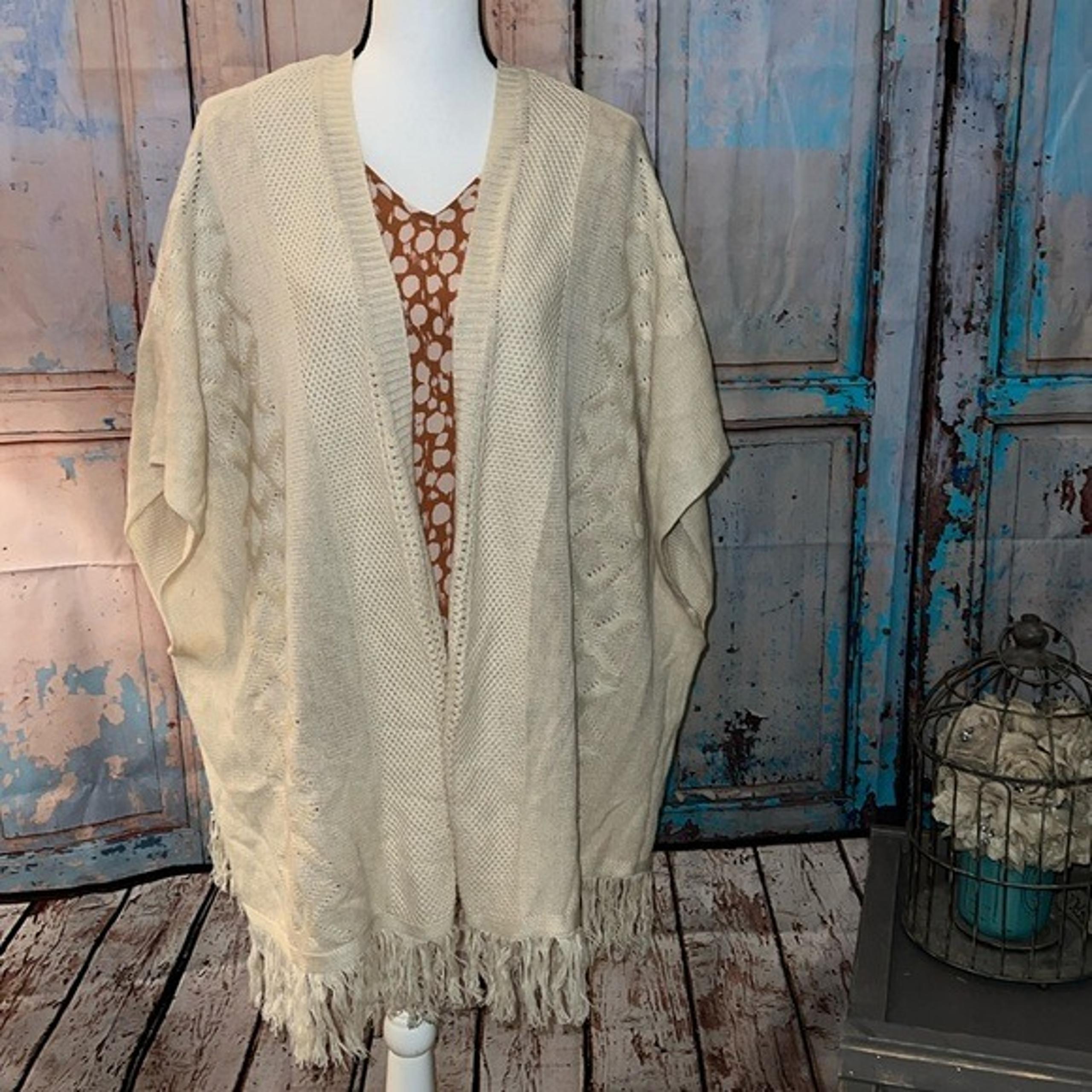 Faded Glory women’s Plus 3X fringed cardigan poncho