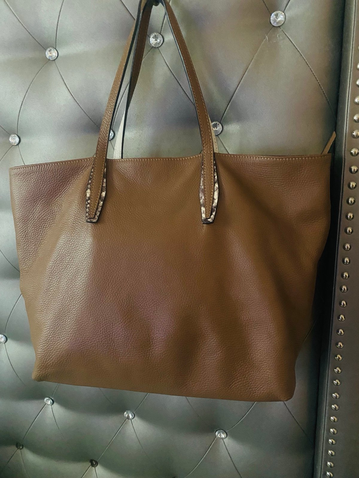 Gianni Chiarini Made in Italy Large Camel Leather Tote Bag . Beautiful bag