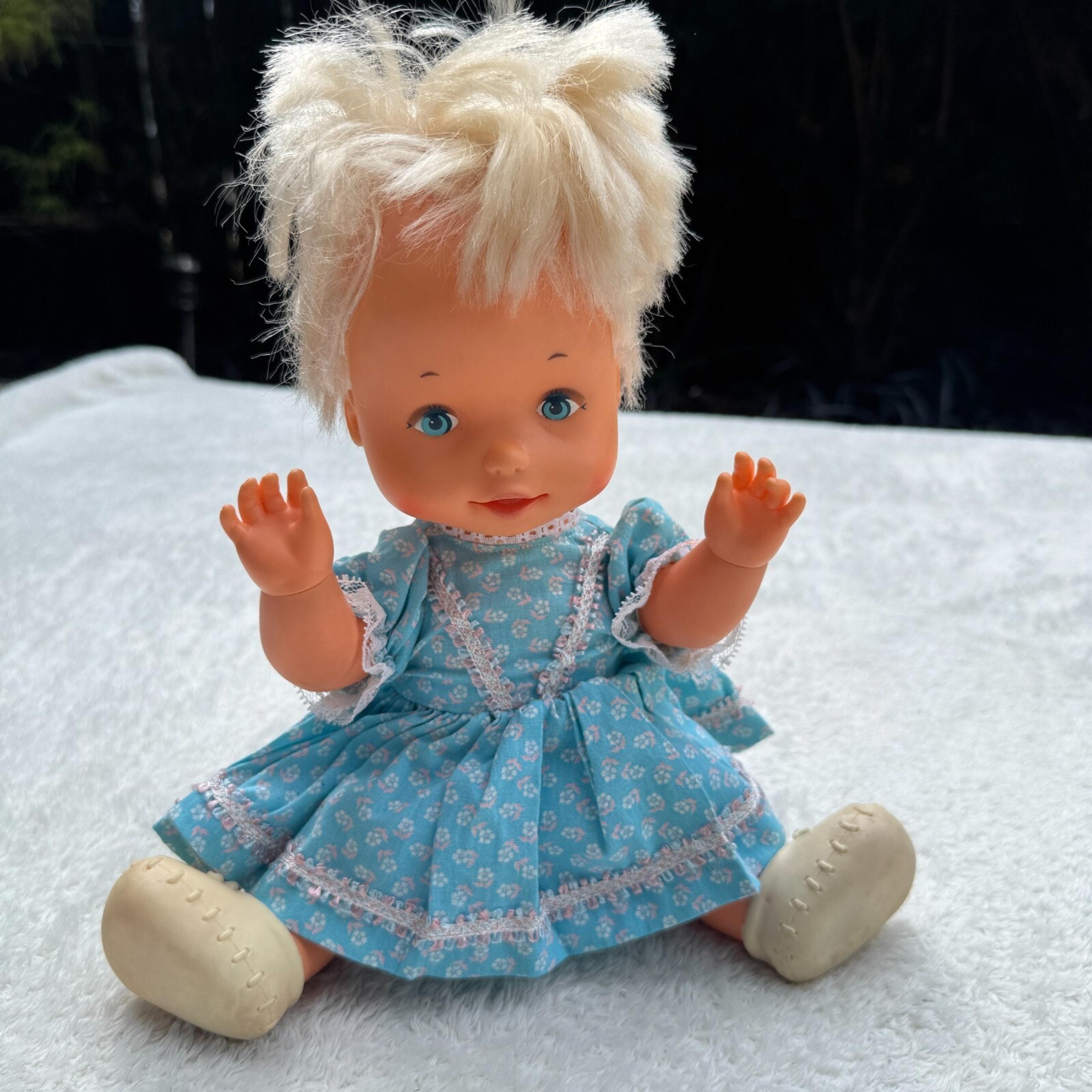 1970 Vintage Baby Doll 13" This N That Remco Blue Floral Lace Dress Squeeze Toes
