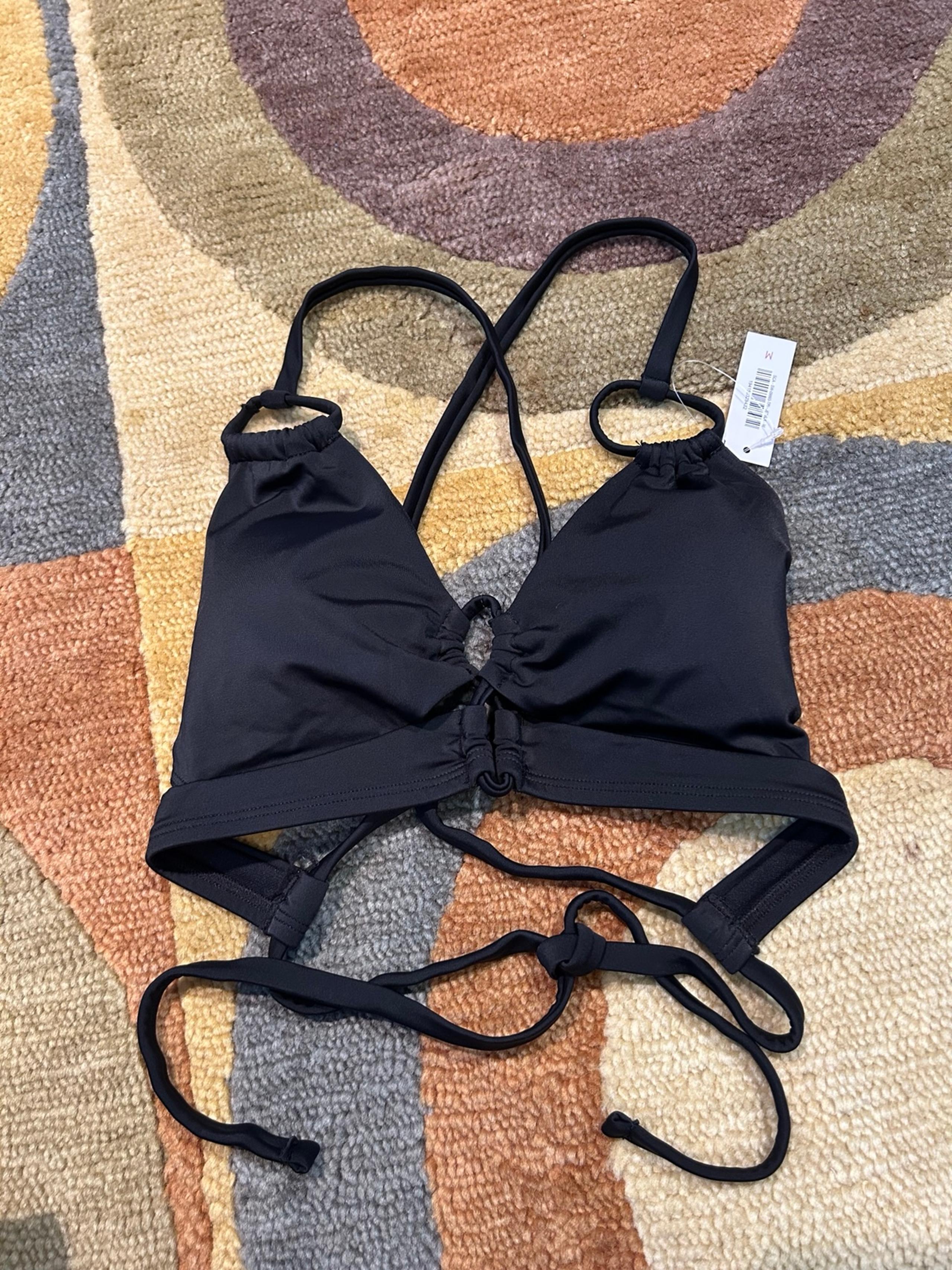 NWT Adore Me Tatiana Swimwear Top Jet Black Bikini Swim Cutout Beach Size Medium