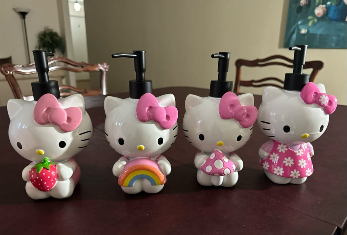 Hello Kitty soap dispenser collection