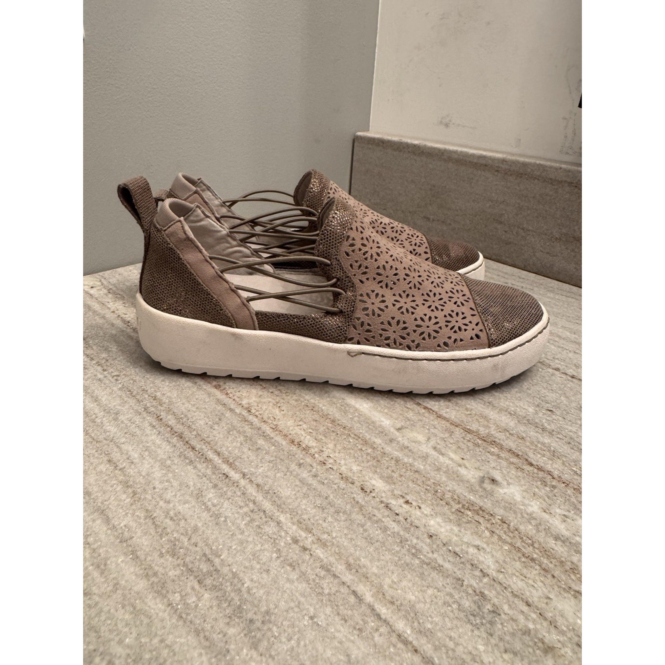 Jambu Women's Erin Gray Suede Slip On Sneakers Comfort Casual Size 6M