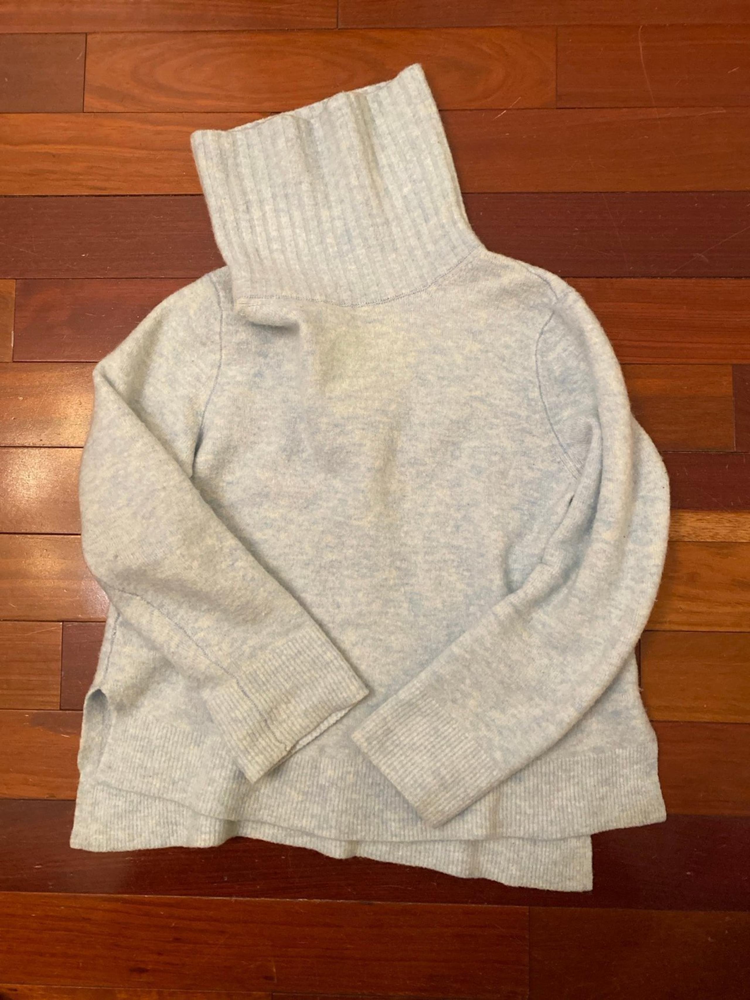Banana Republic Turtleneck Sweater Extra Fine Merino Wool Alpaca Size Medium
