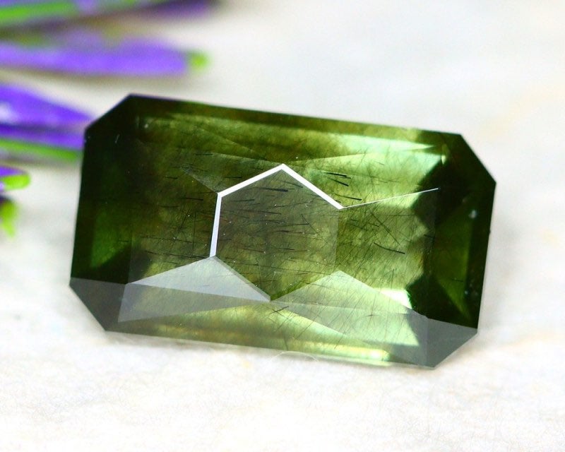 Rutile Peridot 3.23Ct Master Cut Natural Pakistan Rutile Peridot