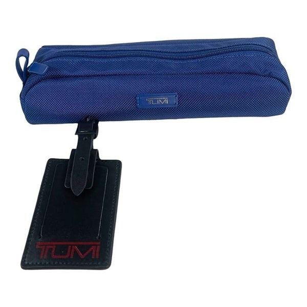 Tumi Accent Kit Bag Blue Travel Case 8 x2 Zipper & Black Leather Luggage Tag