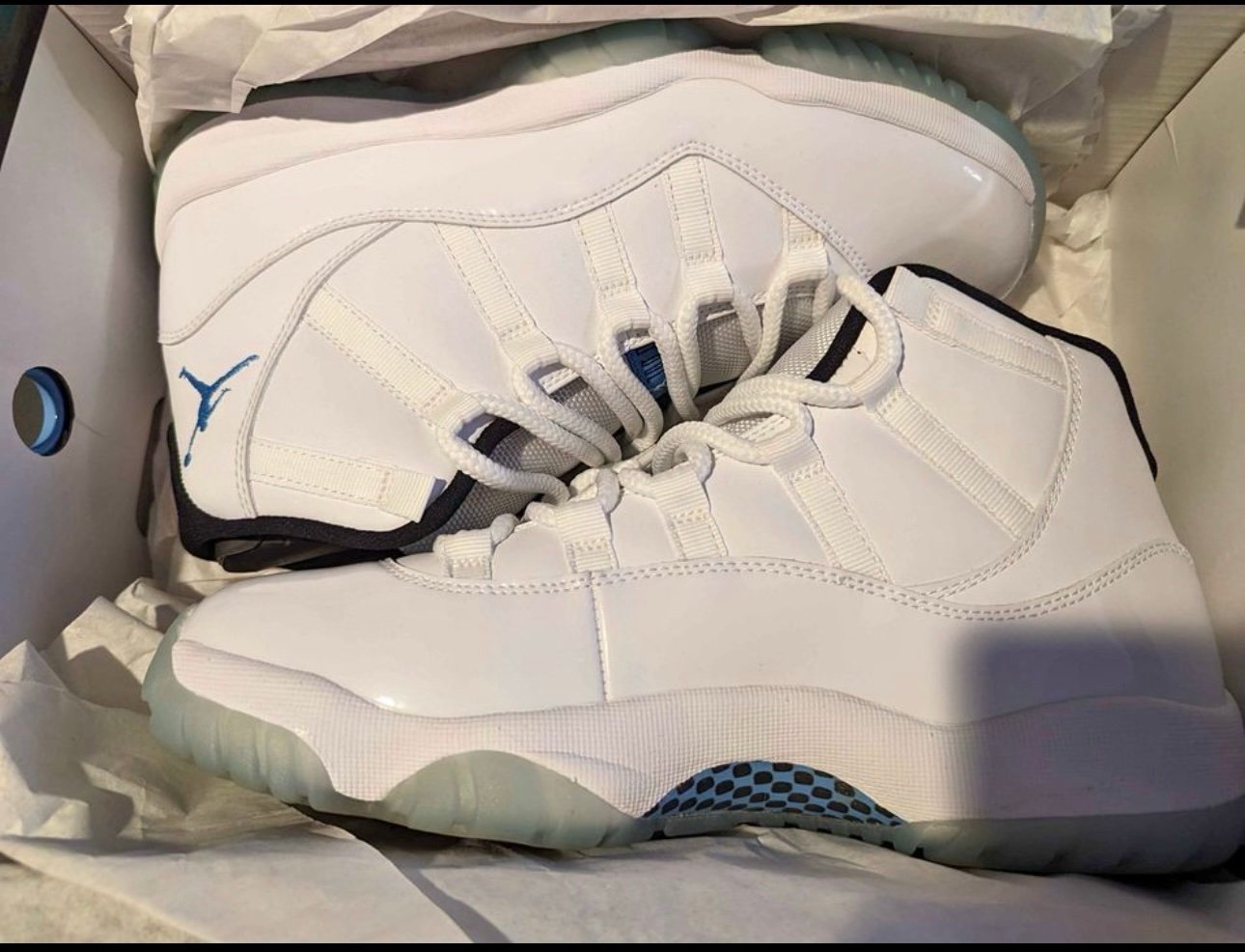 Jordan Legend Blue 11s