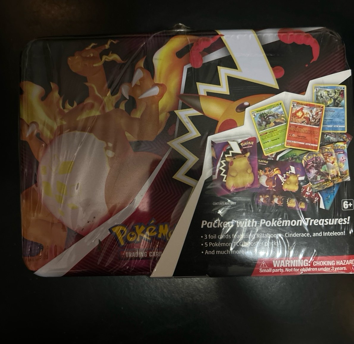 Pokemon Fall 2020 Collector's Chest Tin - SWSH04: Vivid Voltage NEW SEALED