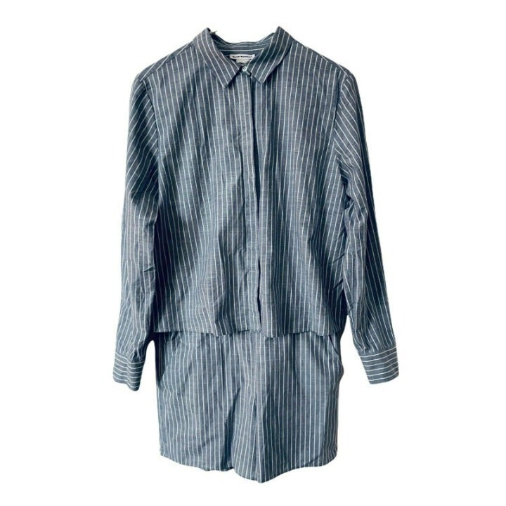 CLUB MONACO ROMPER Chambray Pinstripe Blue White Open Back Long Sleeve Size 6