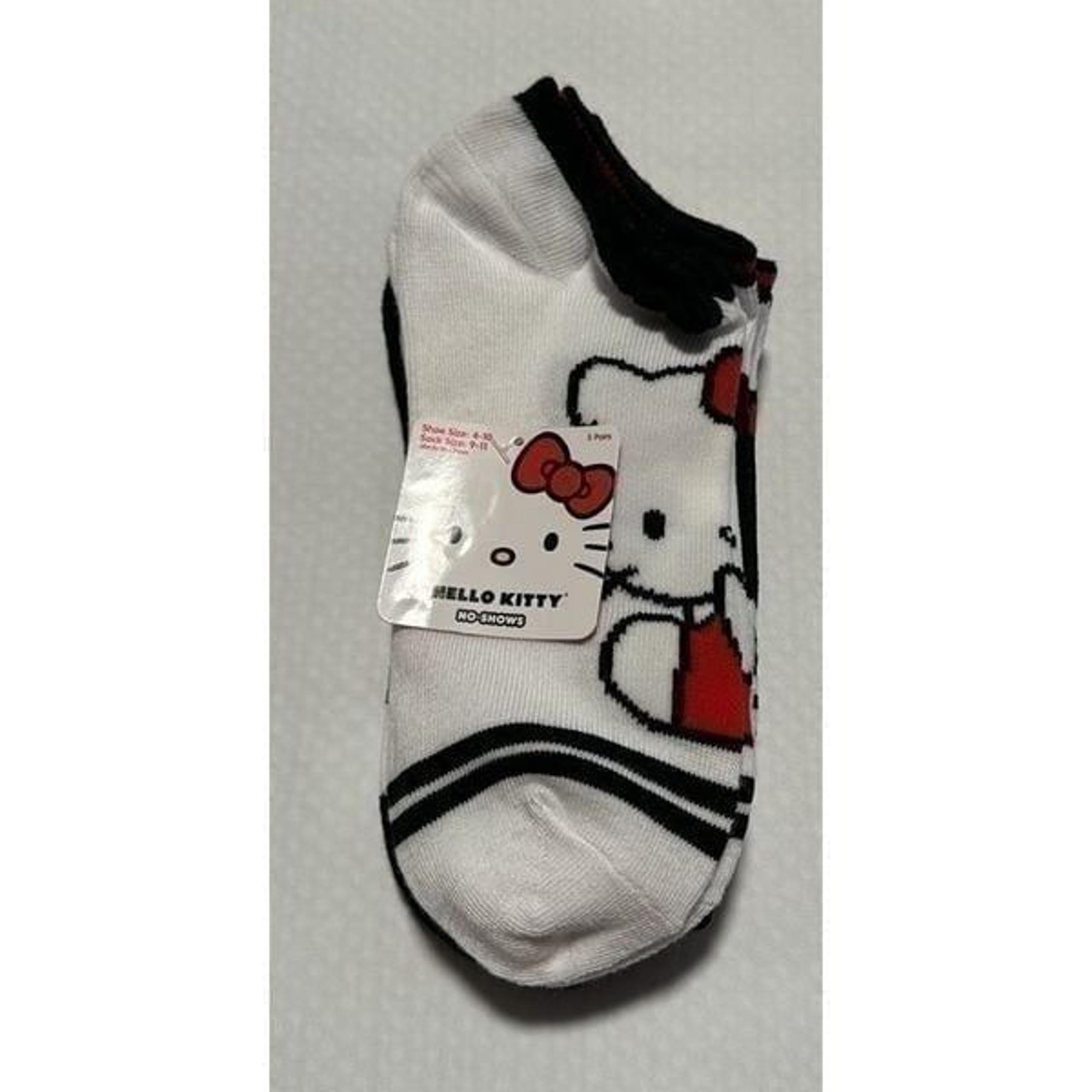 Hello Kitty Socks Womens 5 Pack