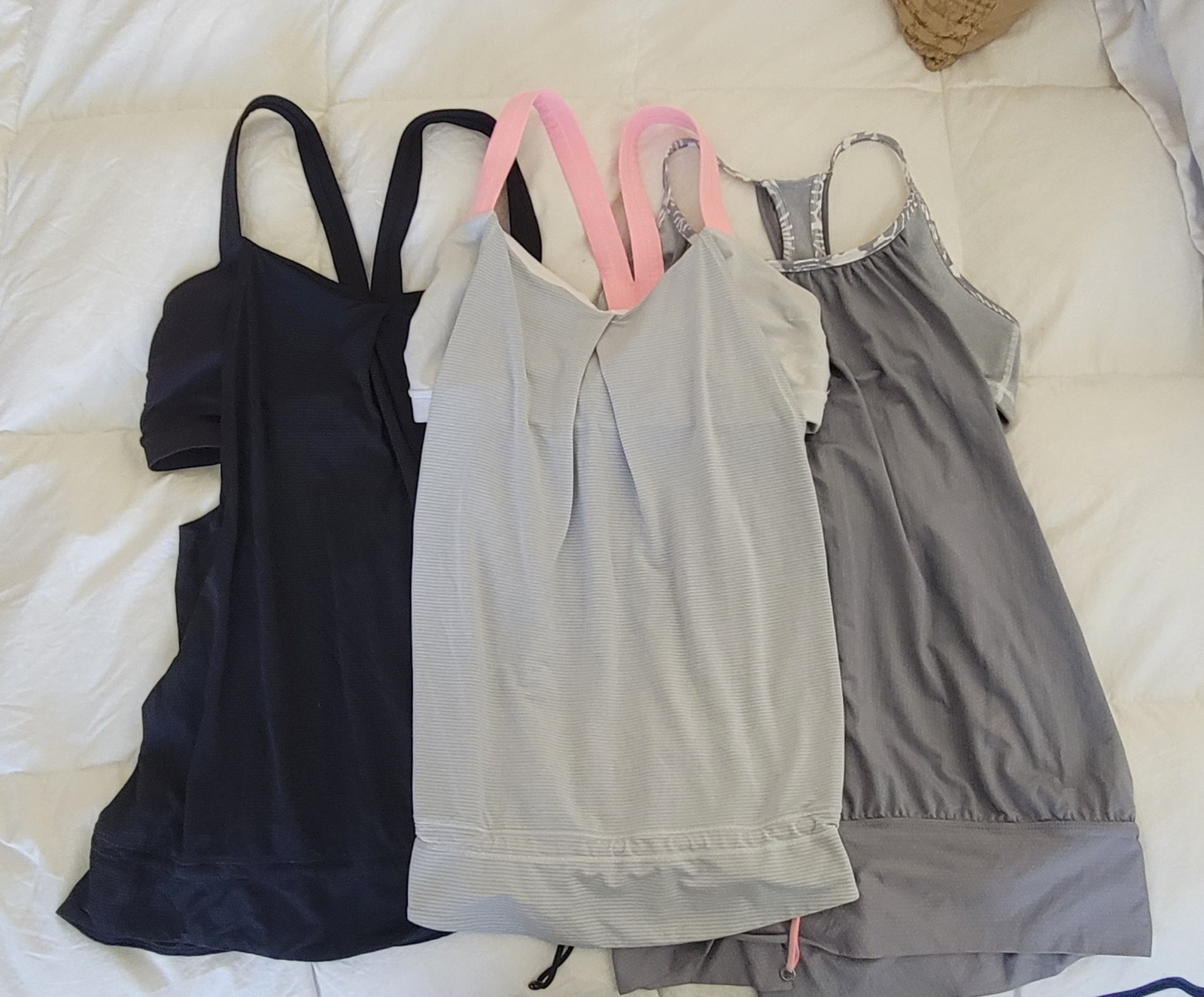 Lululemon Tanks Size 8
